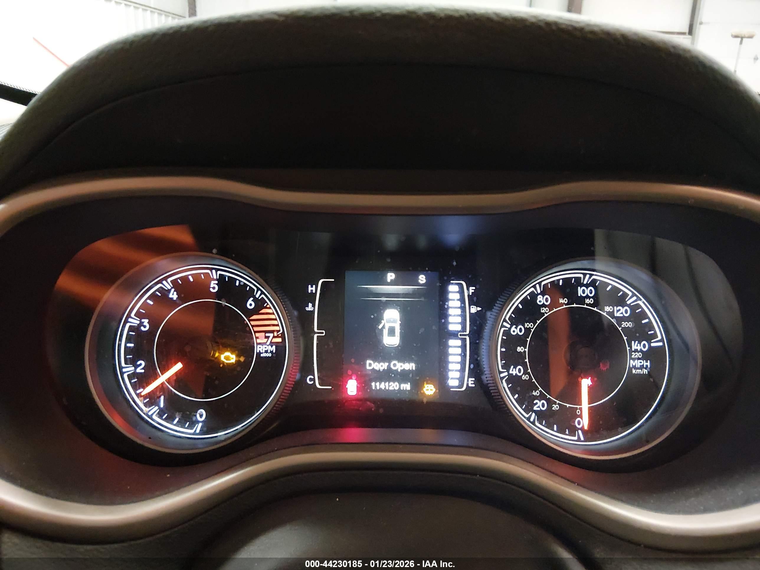JEEP CHEROKEE image 7