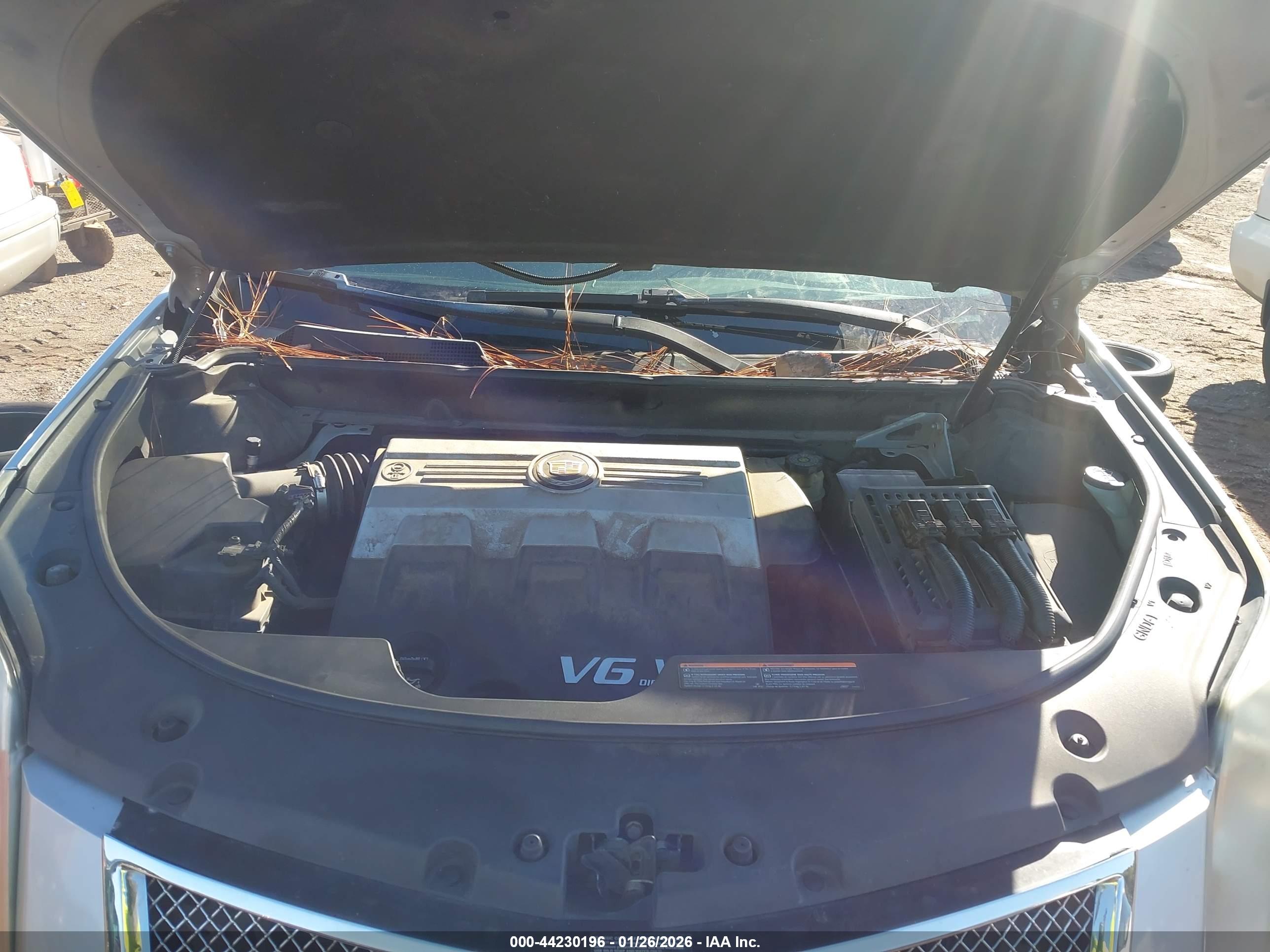 CADILLAC SRX image 10