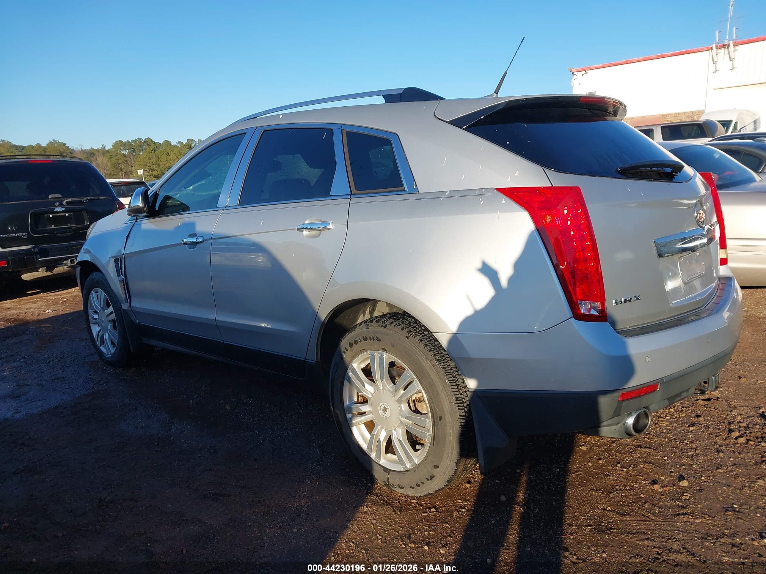 CADILLAC SRX image 3