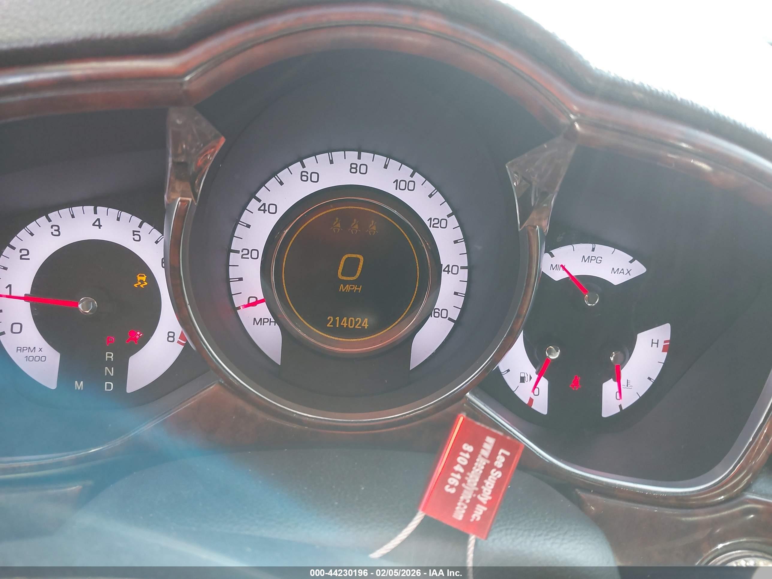 CADILLAC SRX image 7