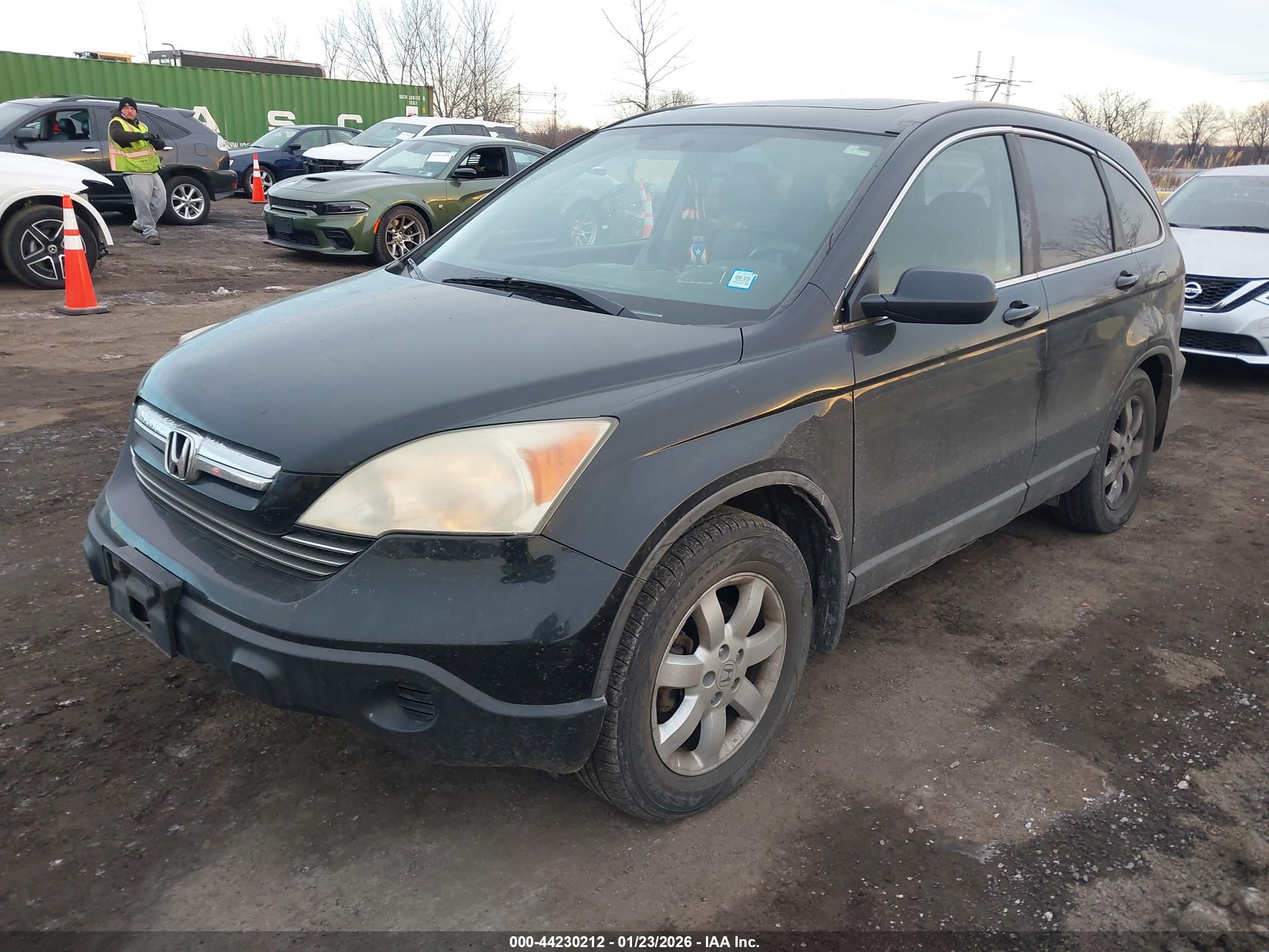 HONDA CR-V image 2