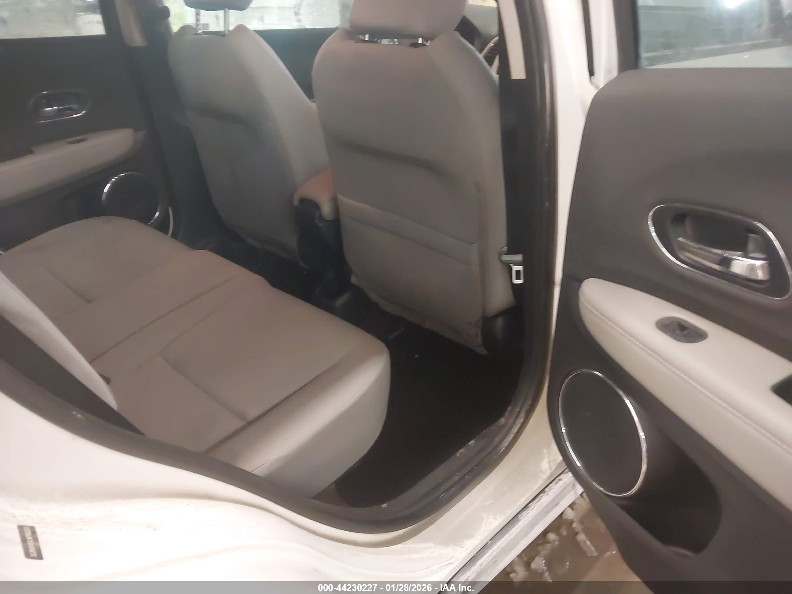 HONDA HR-V image 8