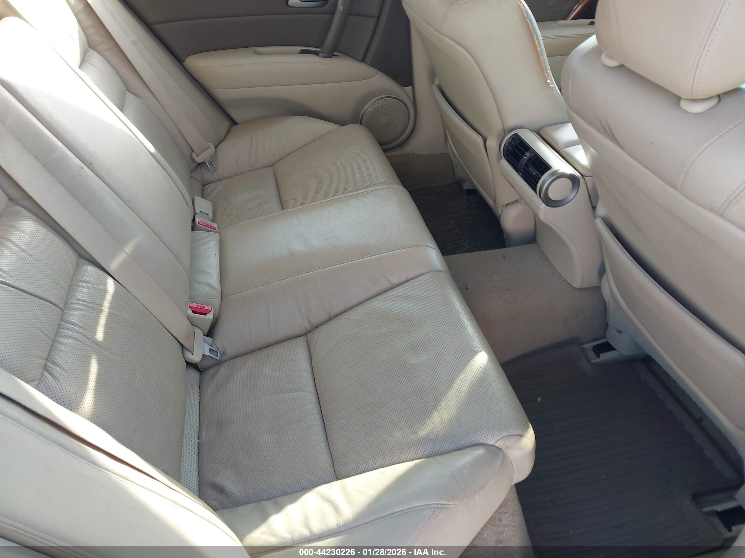 ACURA RL image 8