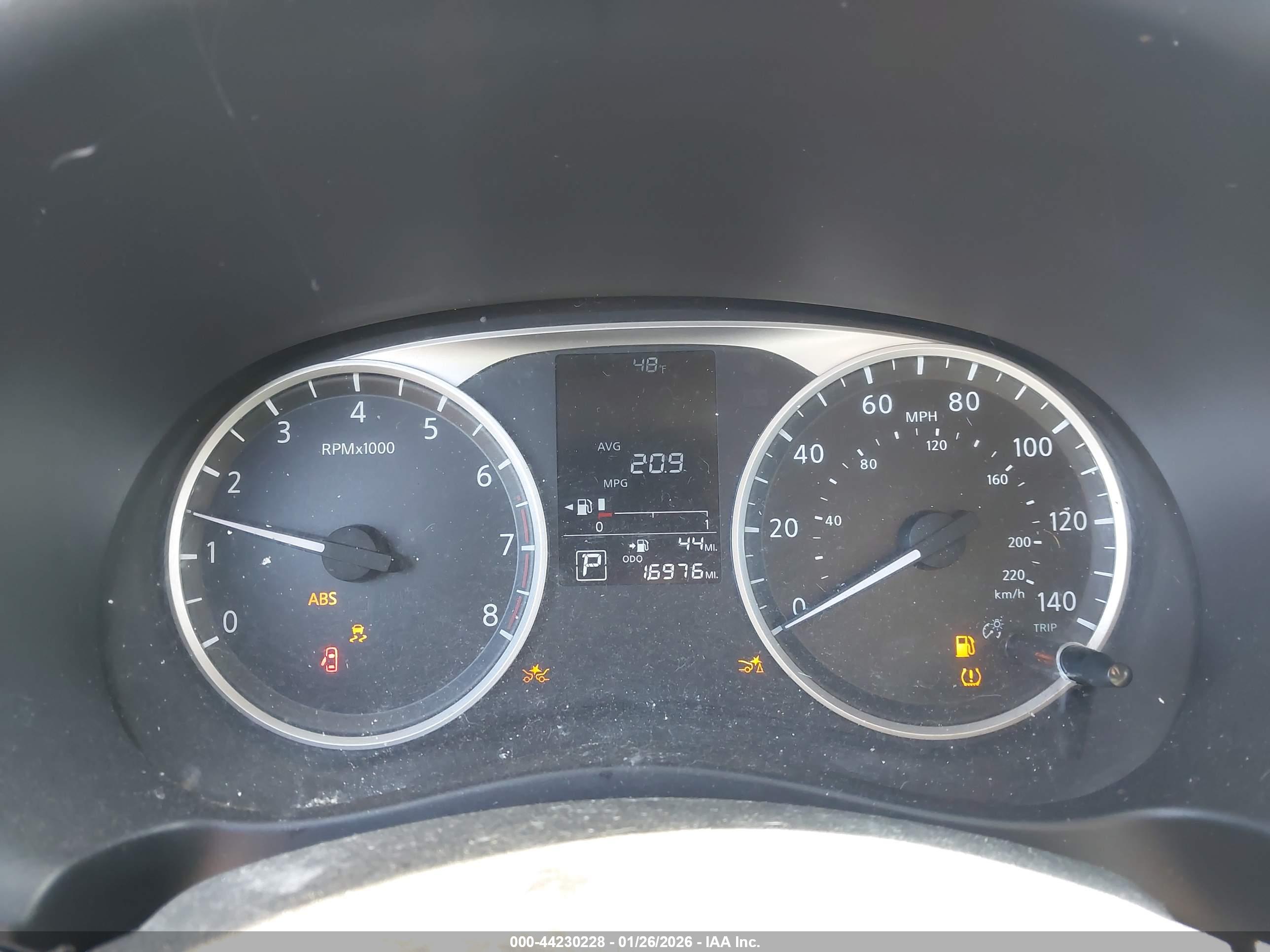 NISSAN KICKS image 7