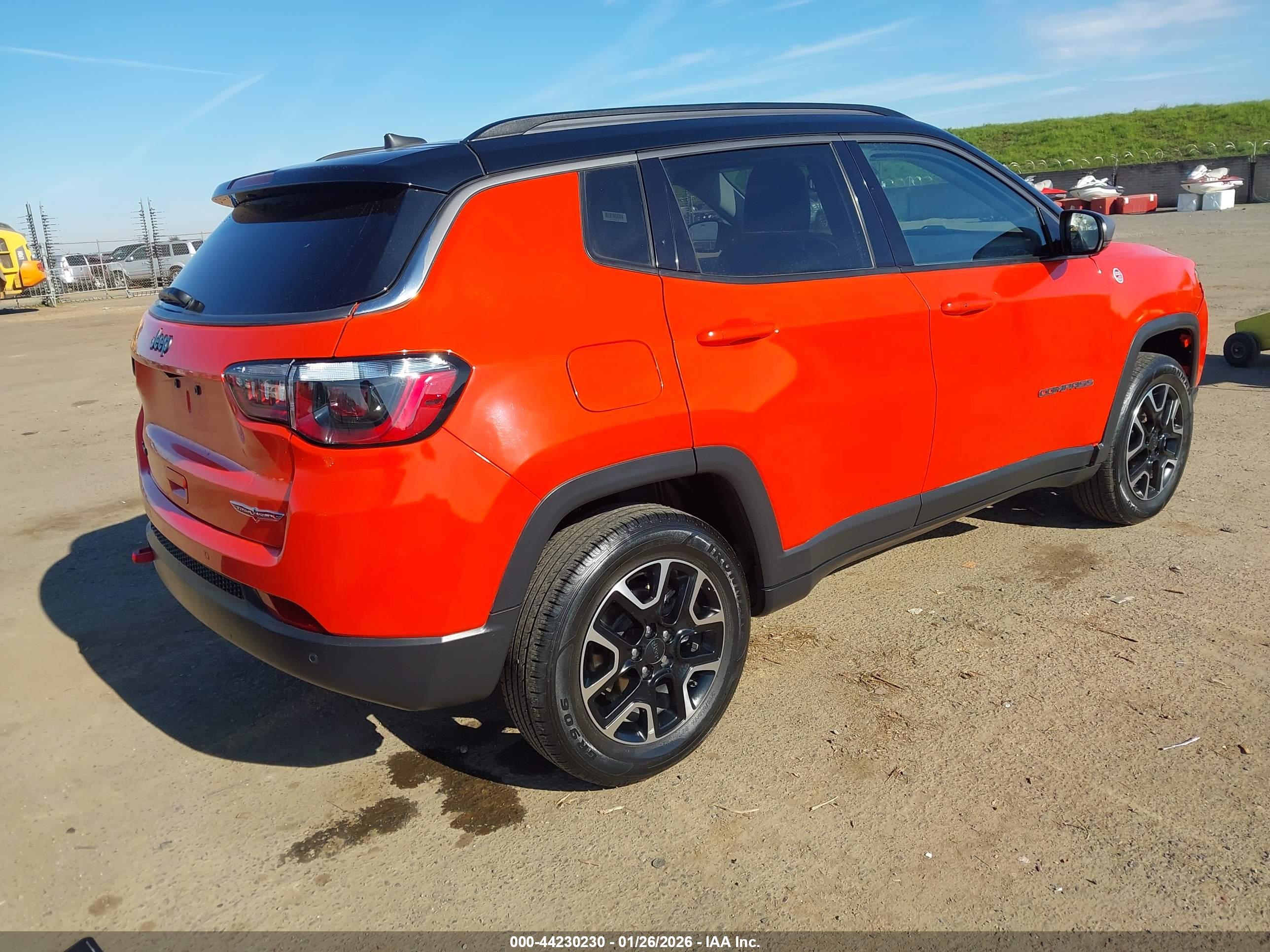 JEEP COMPASS image 4