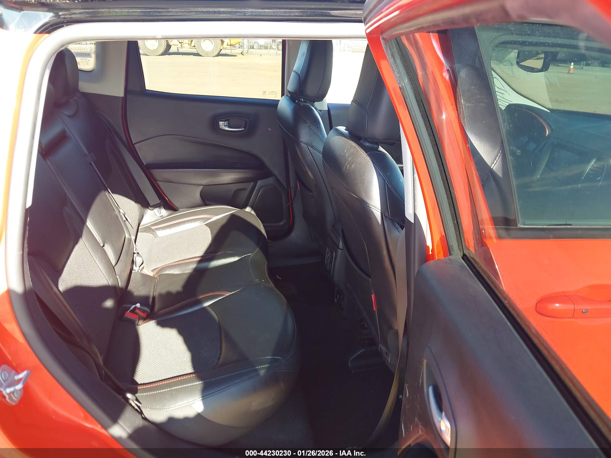 JEEP COMPASS image 8
