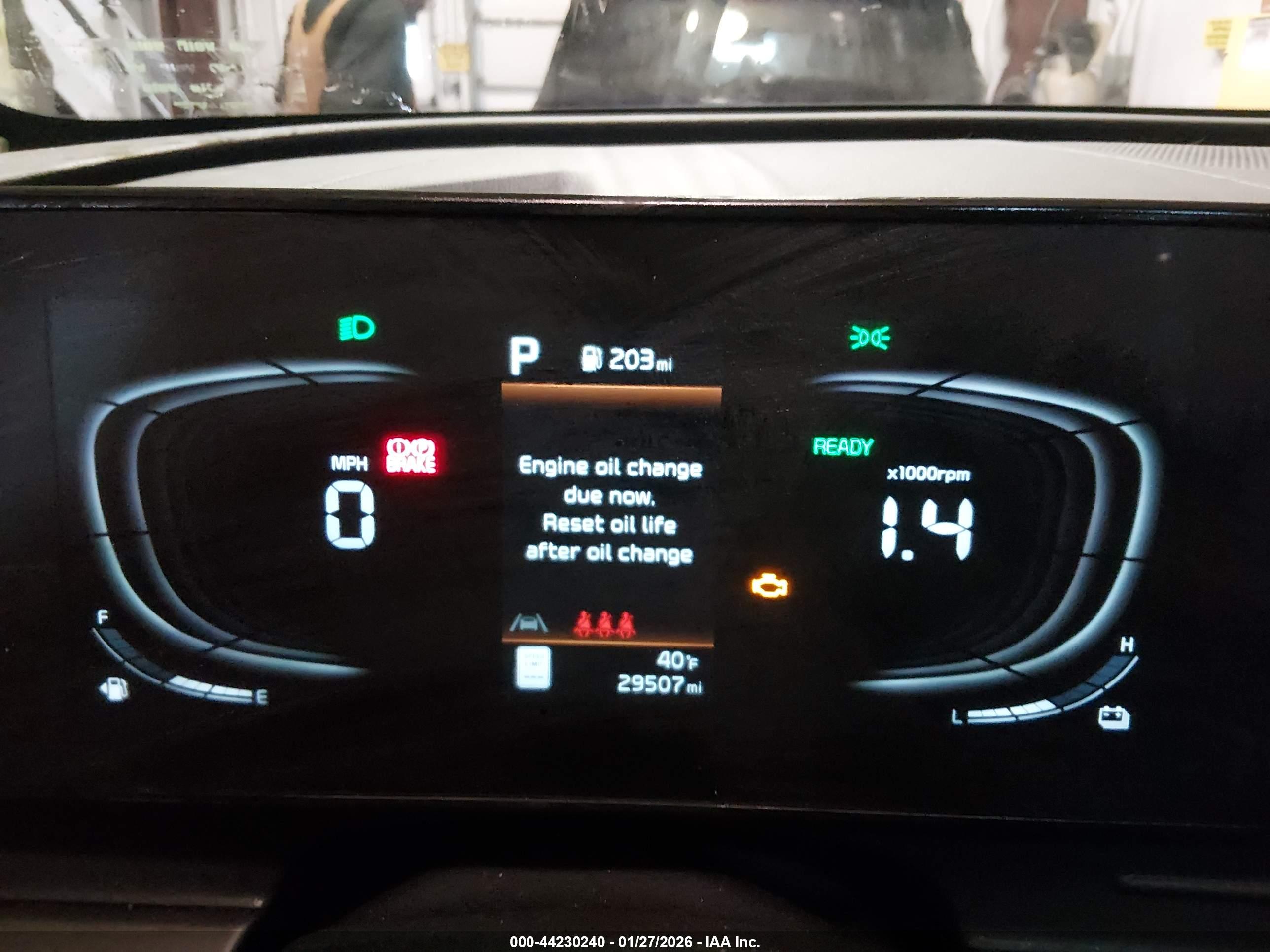 KIA SPORTAGE image 7