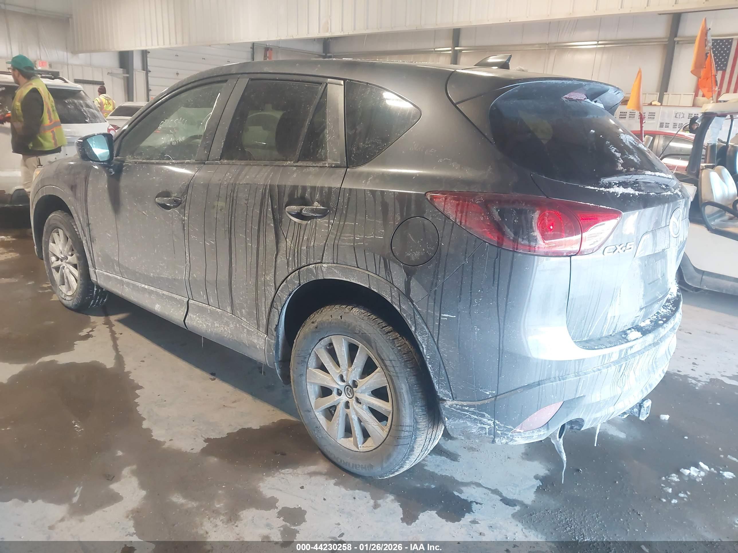 MAZDA CX-5 image 3