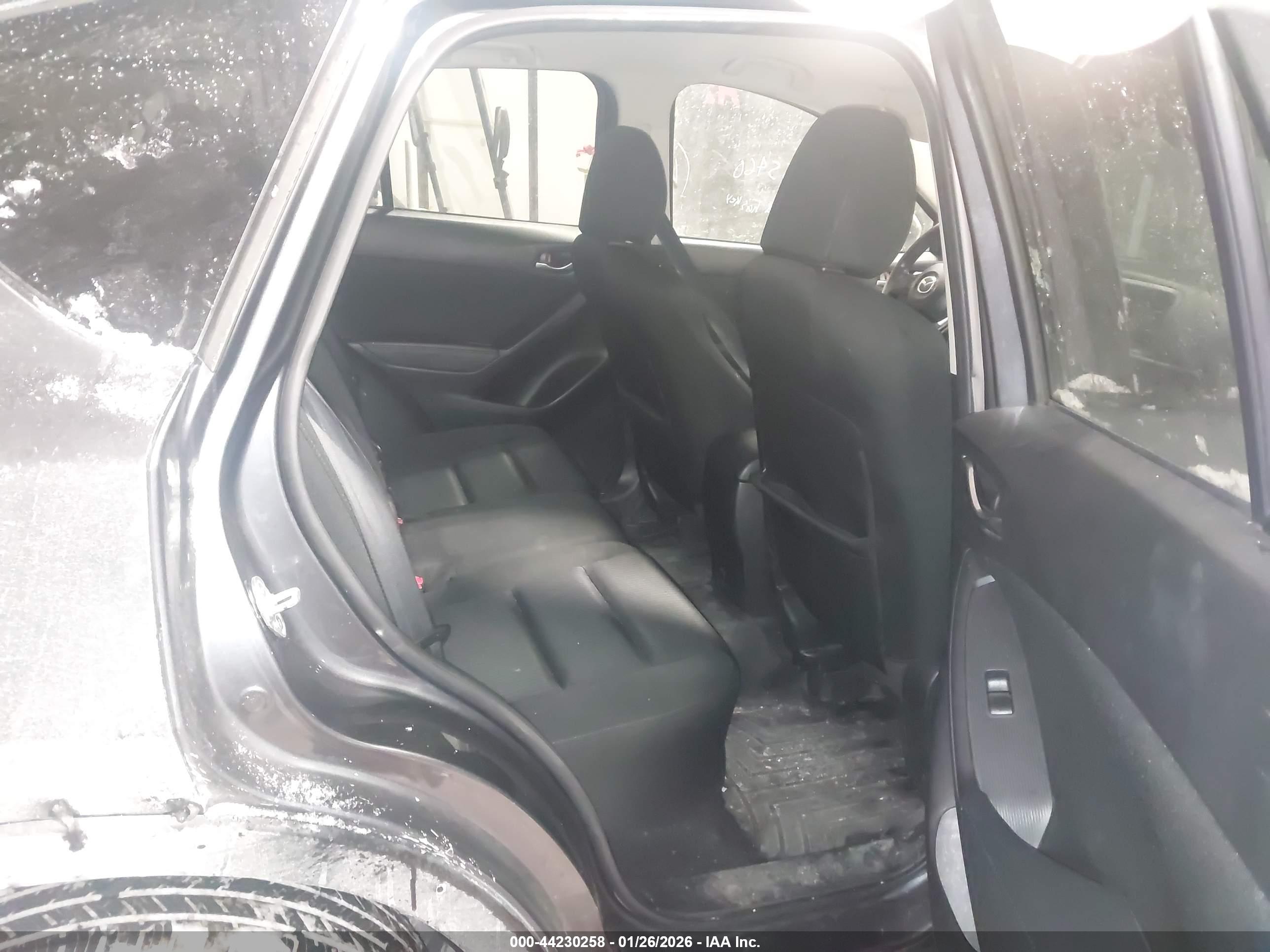 MAZDA CX-5 image 8