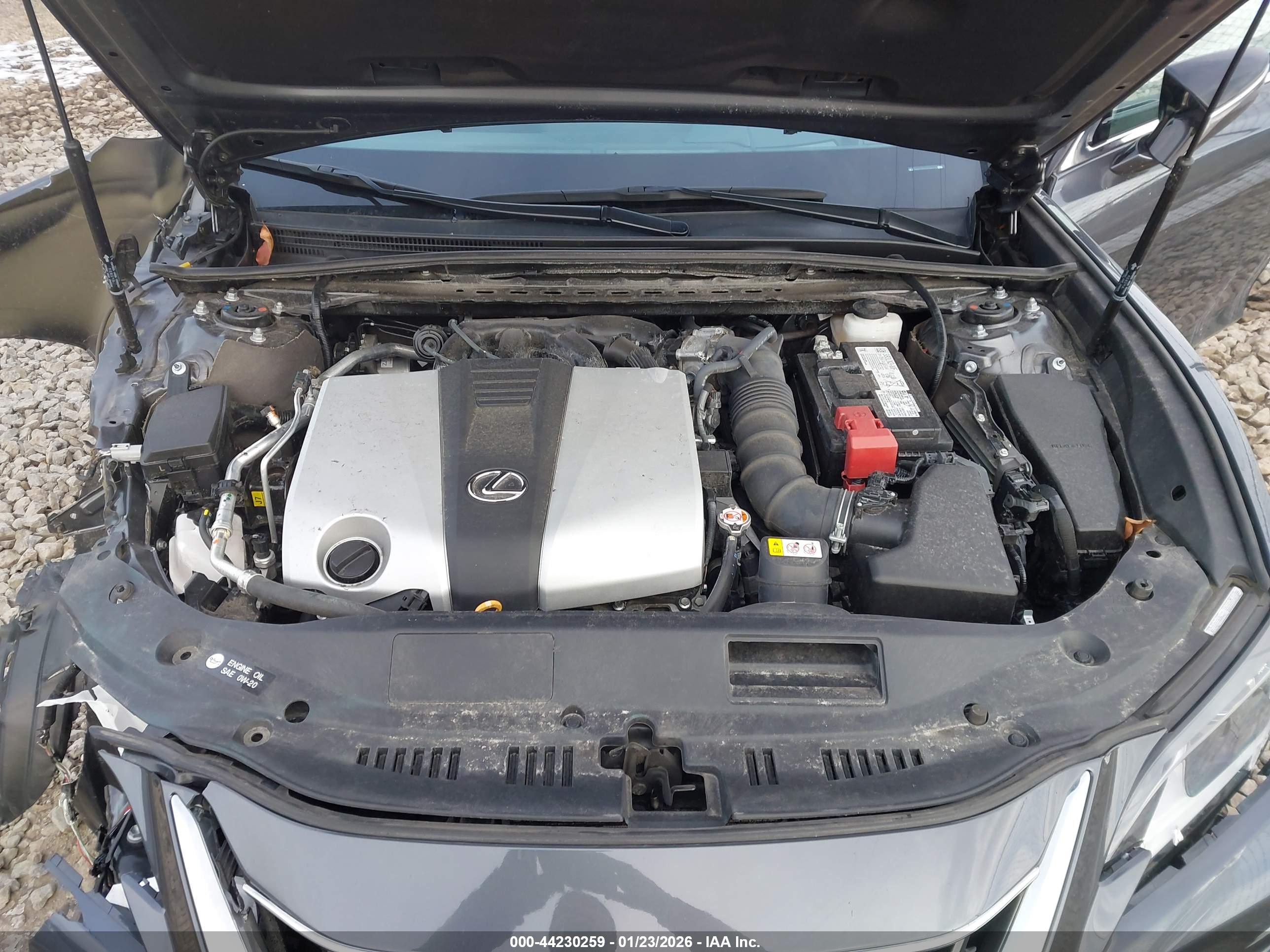 LEXUS ES image 10