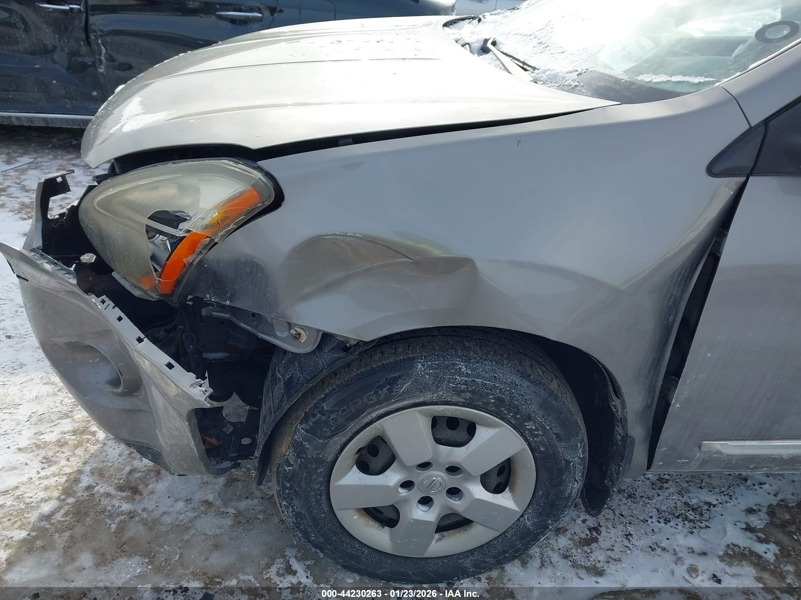 NISSAN ROGUE image 6