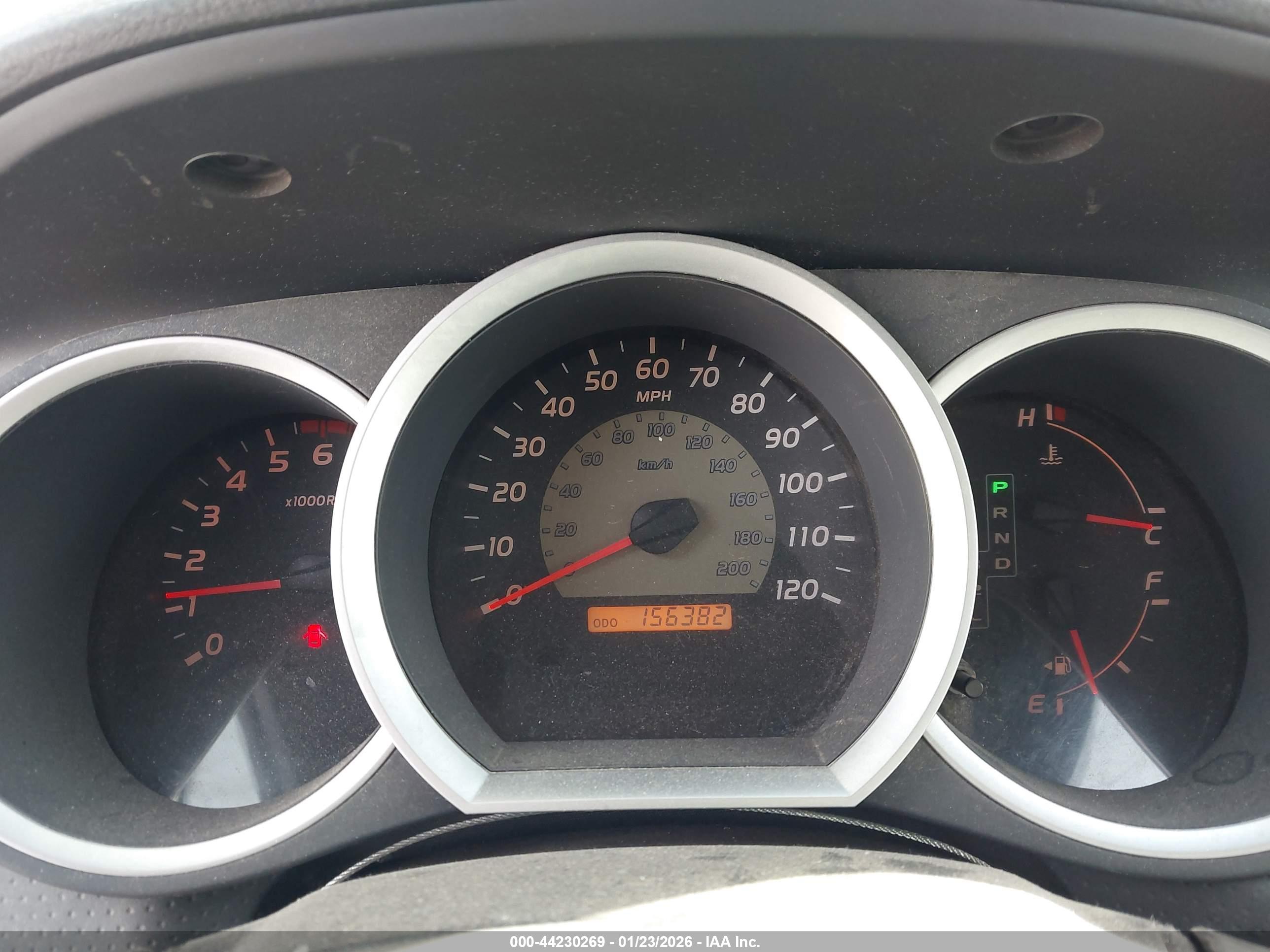 TOYOTA TACOMA image 7