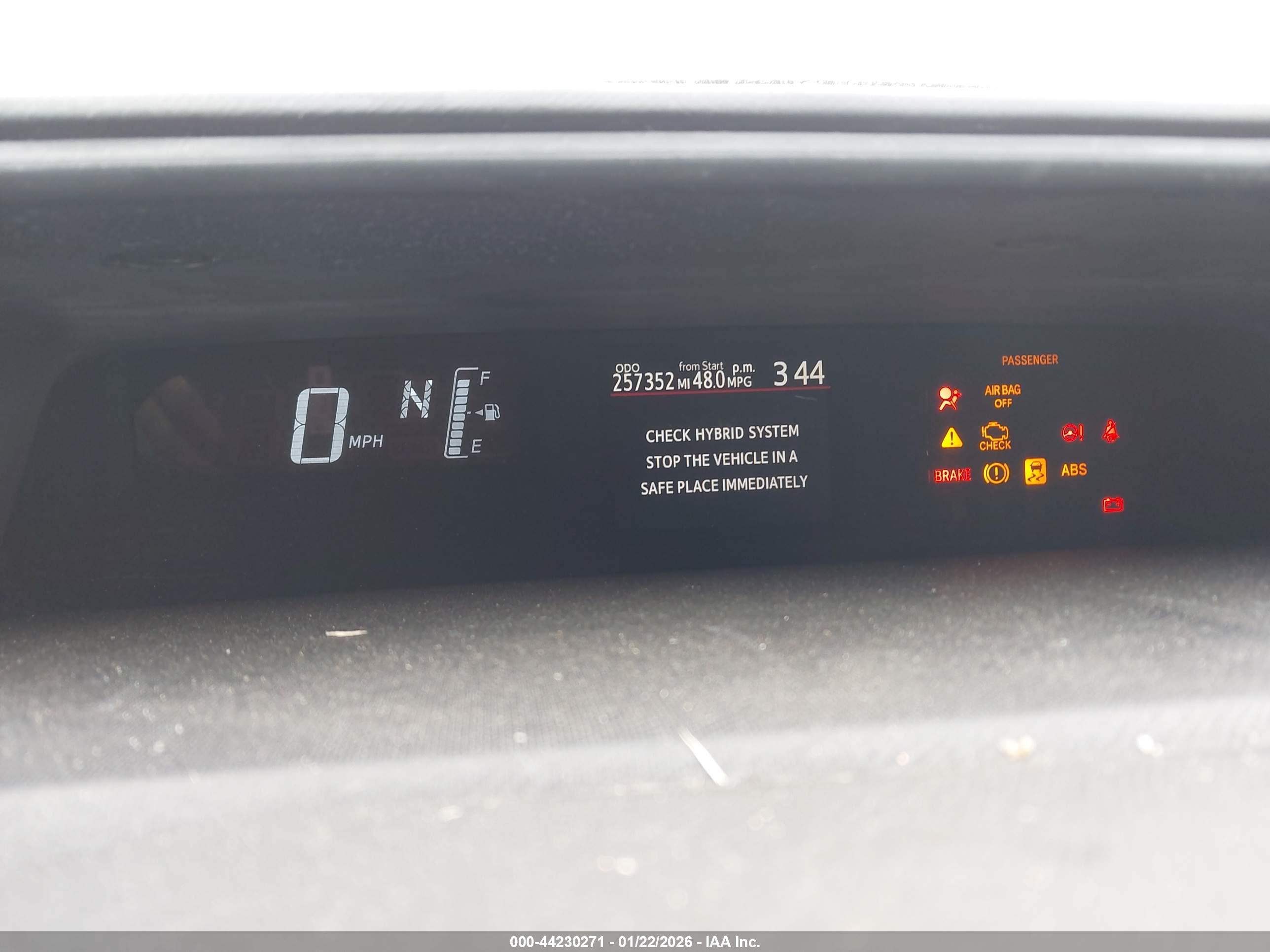 TOYOTA PRIUS image 7