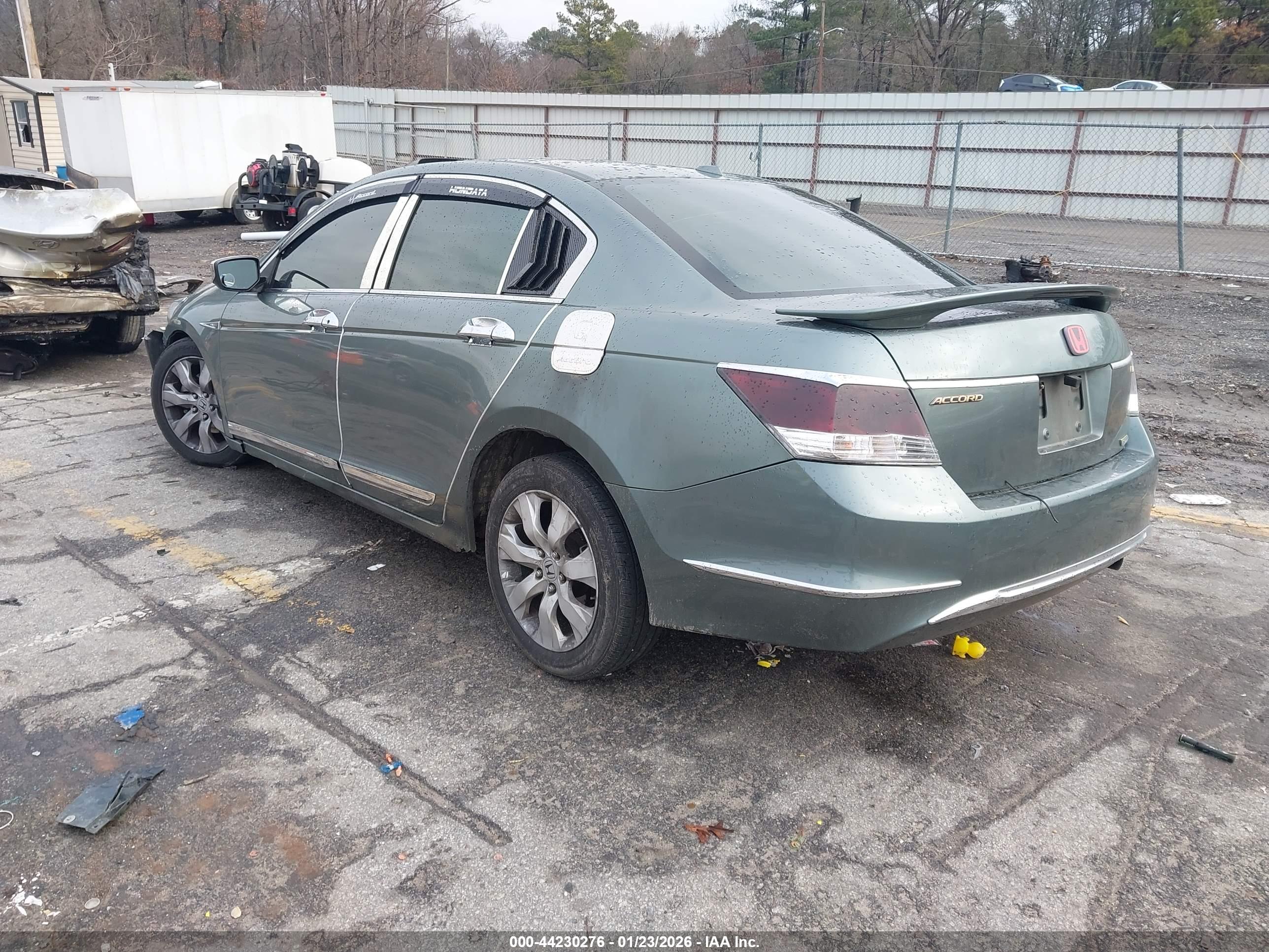 HONDA ACCORD image 3
