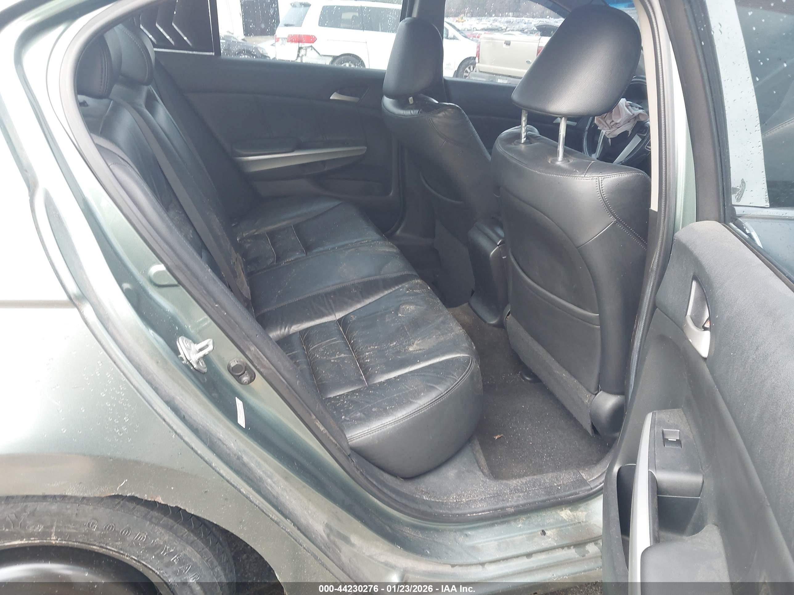 HONDA ACCORD image 8