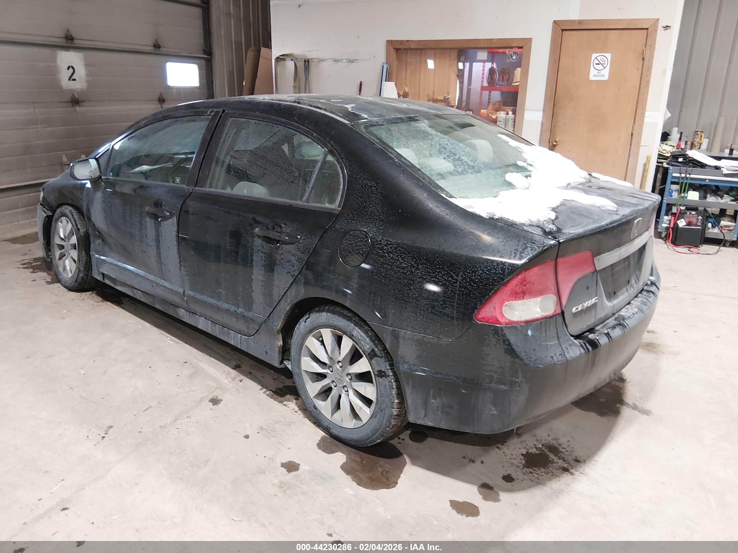 HONDA CIVIC image 3