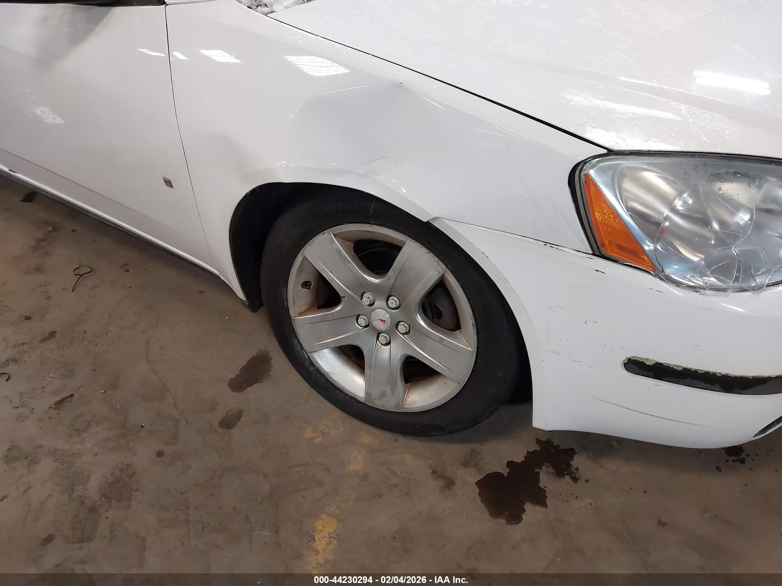 PONTIAC G6 image 6
