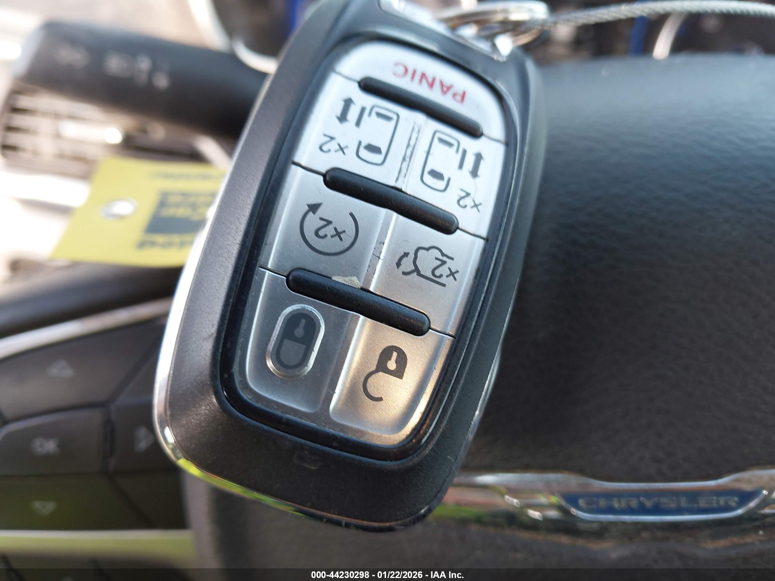 CHRYSLER PACIFICA image 11