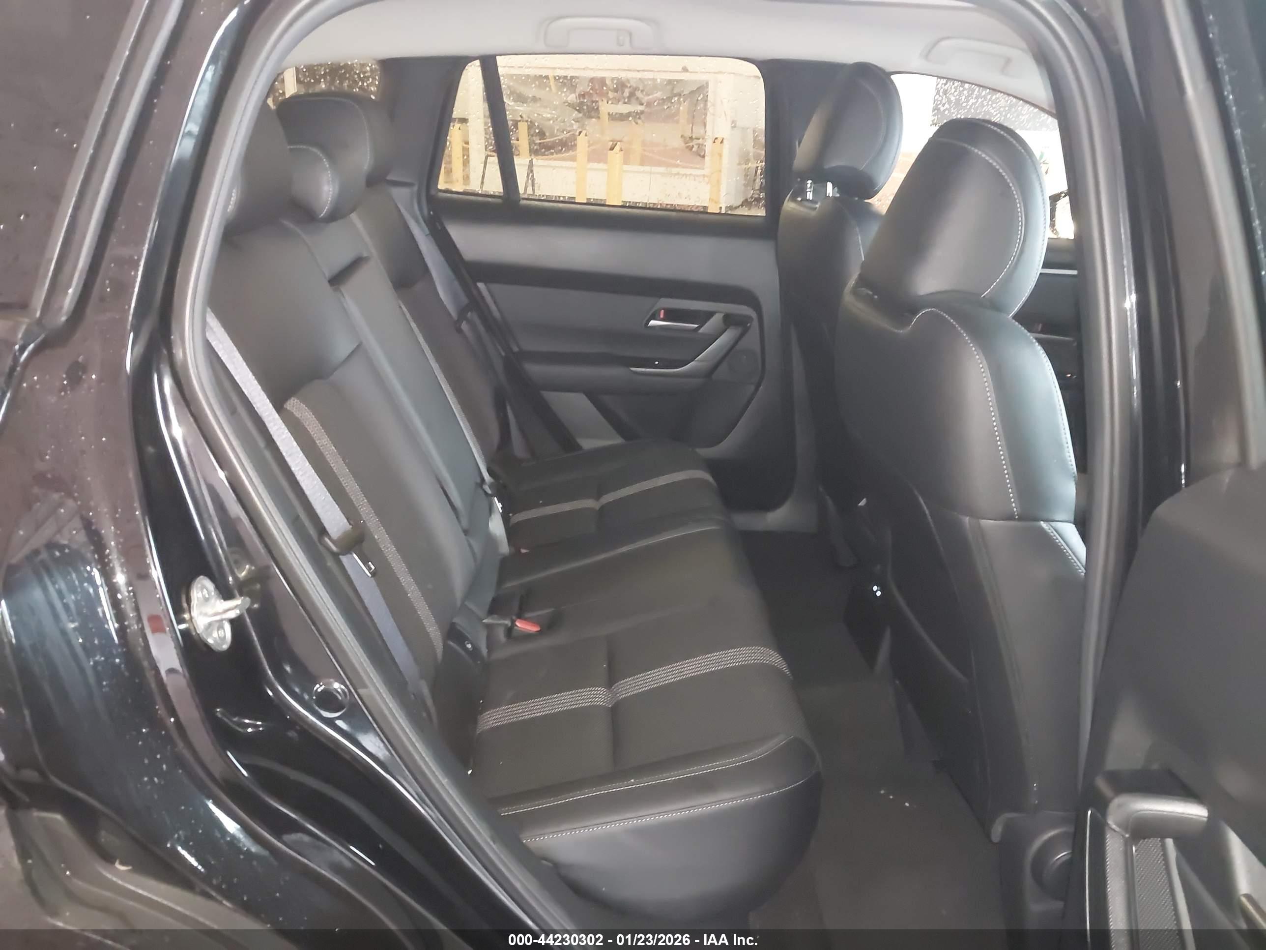 MAZDA CX-50 image 8