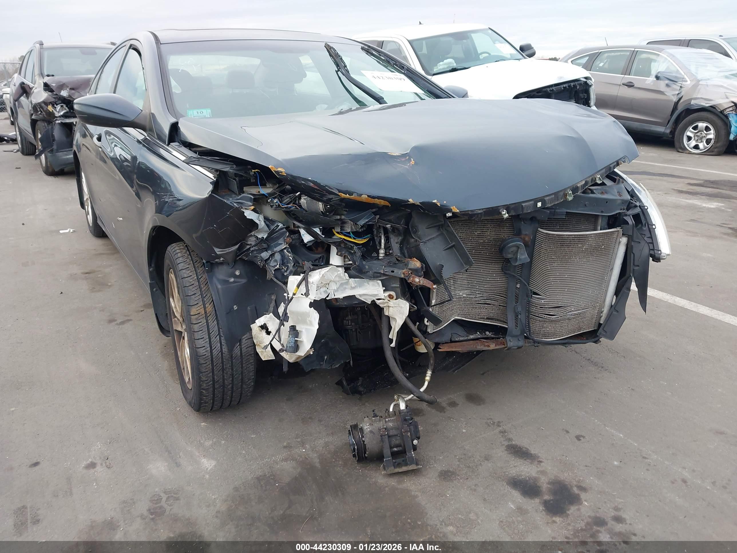 HYUNDAI SONATA image 6