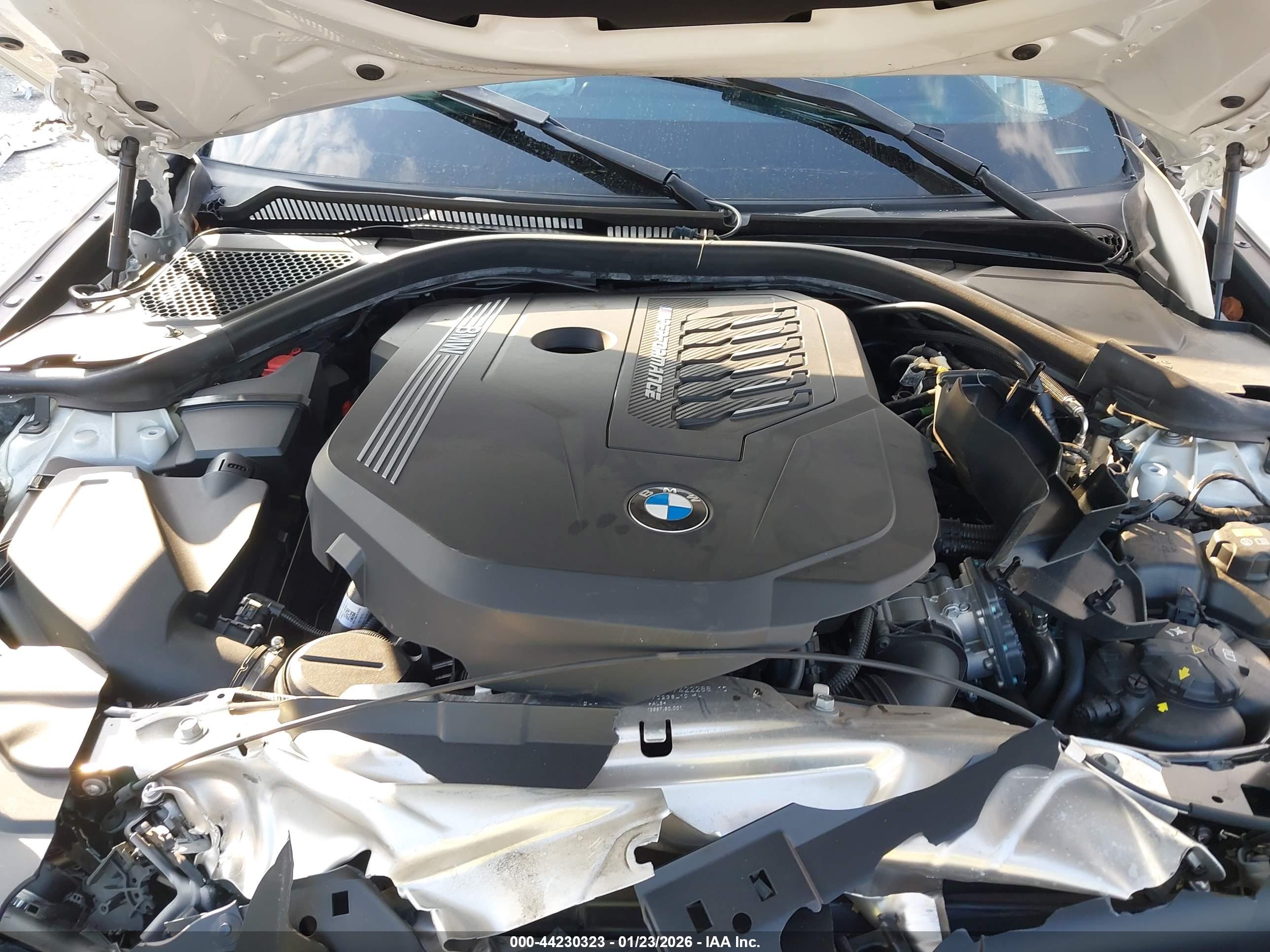 BMW 3 image 10