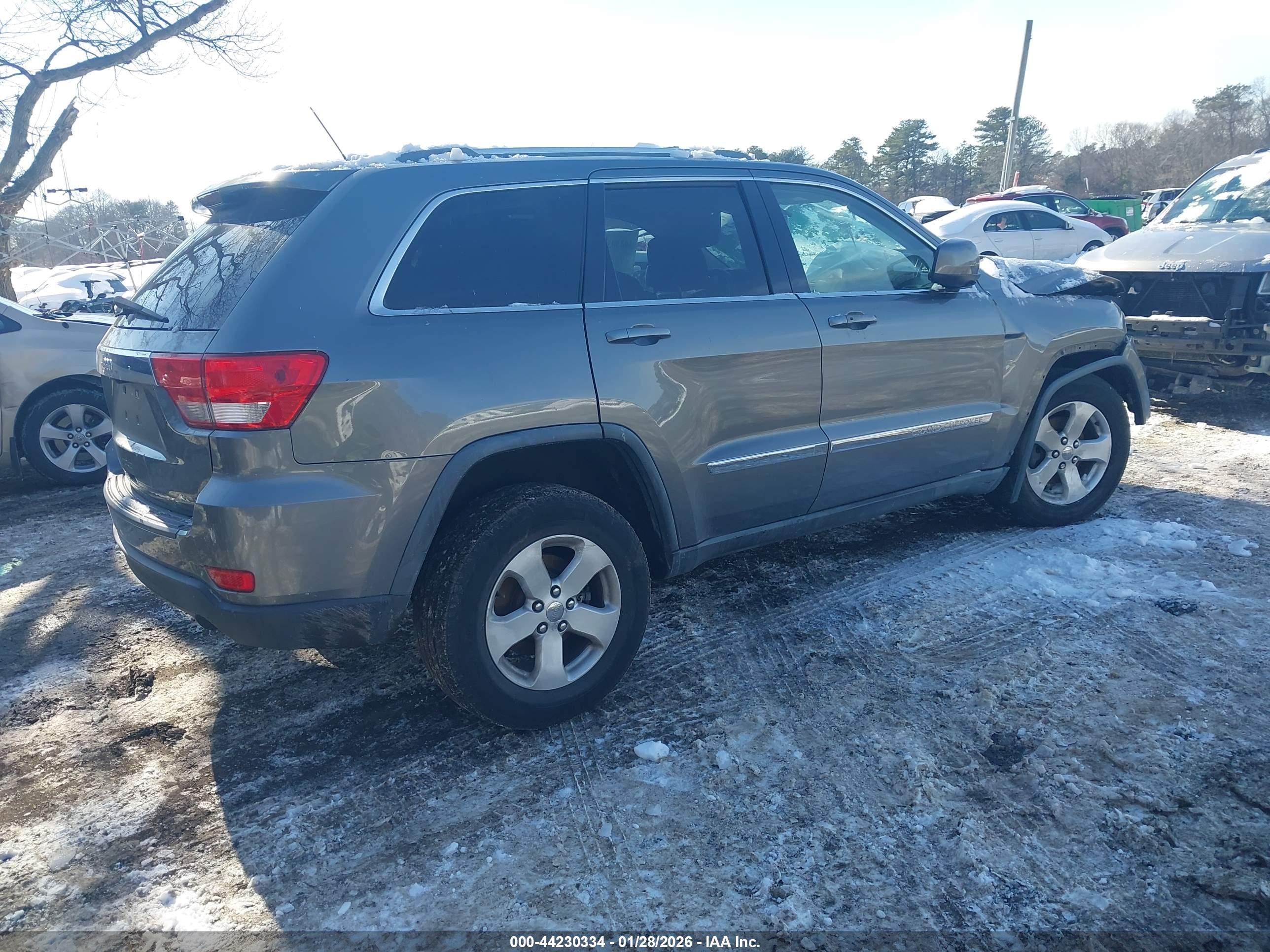 JEEP GRAND image 4