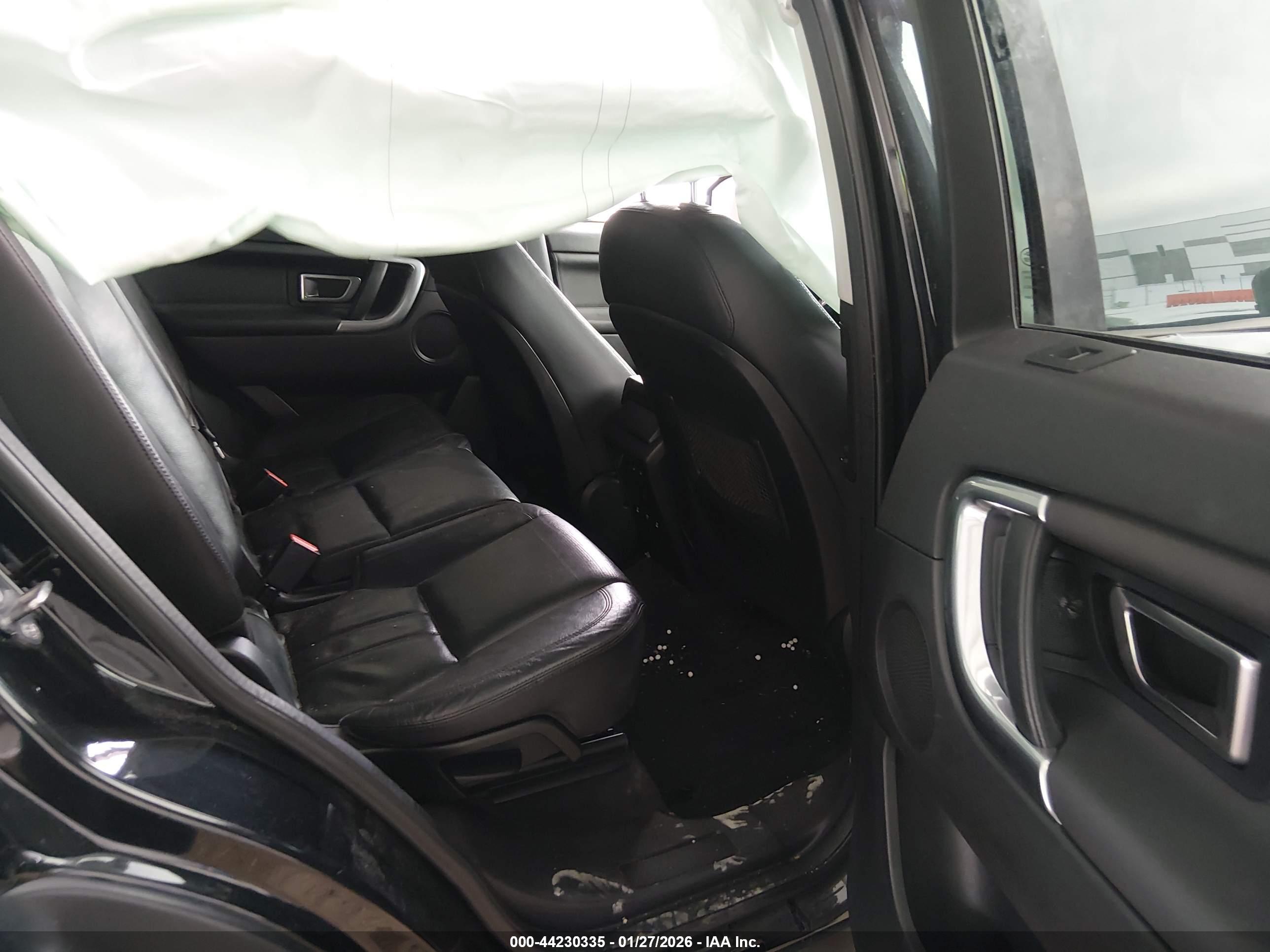 LAND ROVER image 8