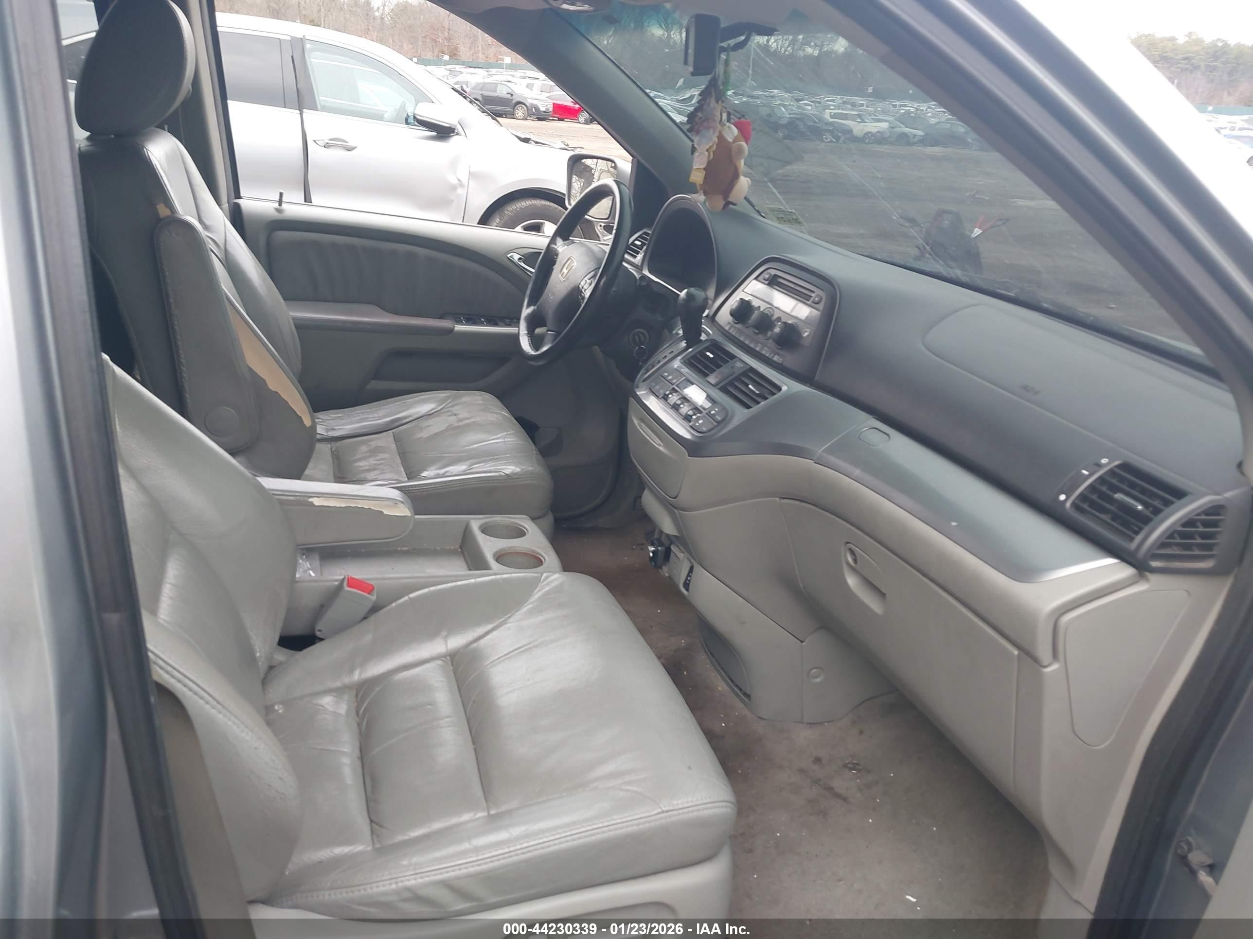 HONDA ODYSSEY image 5
