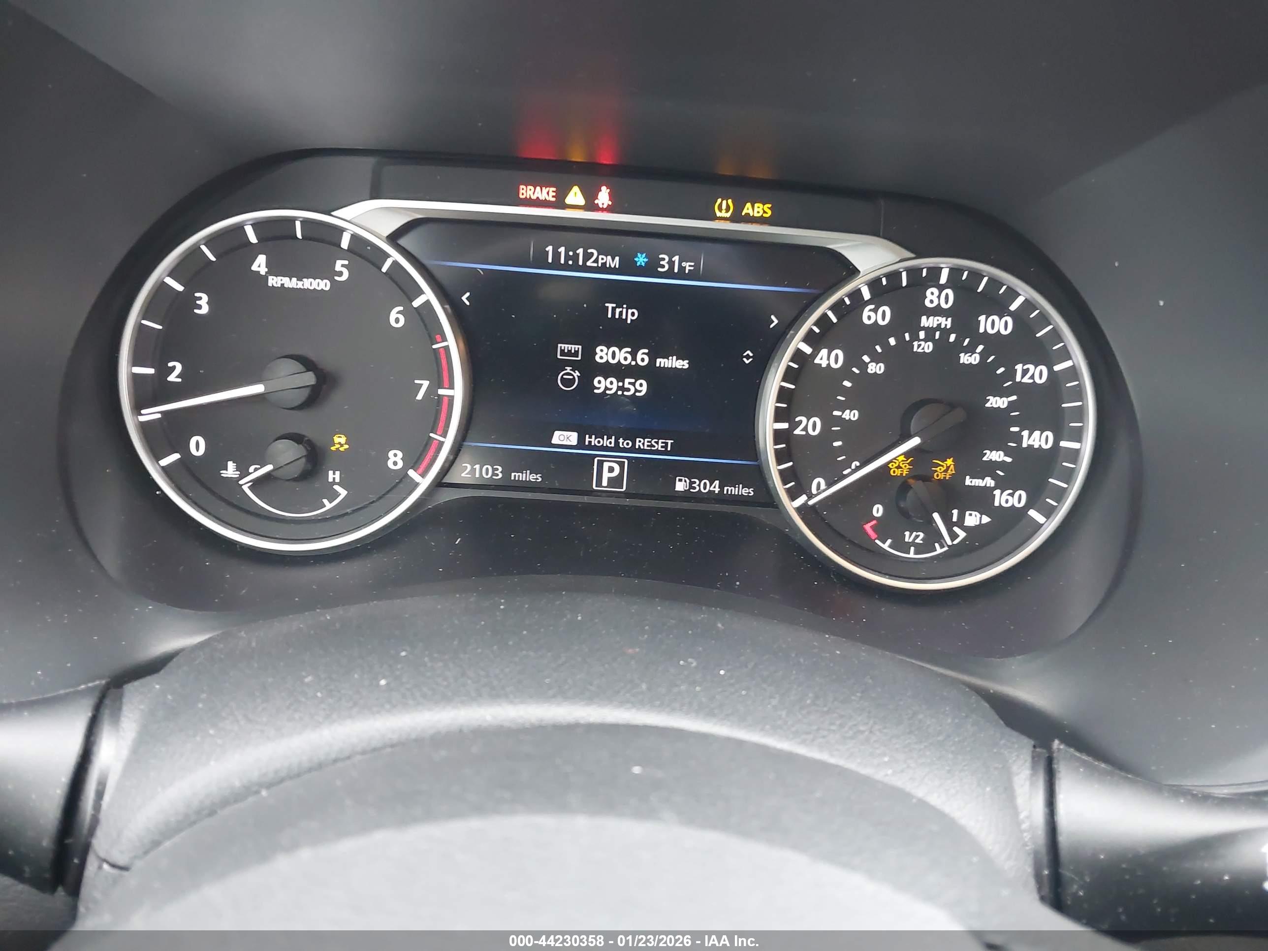 NISSAN SENTRA image 7