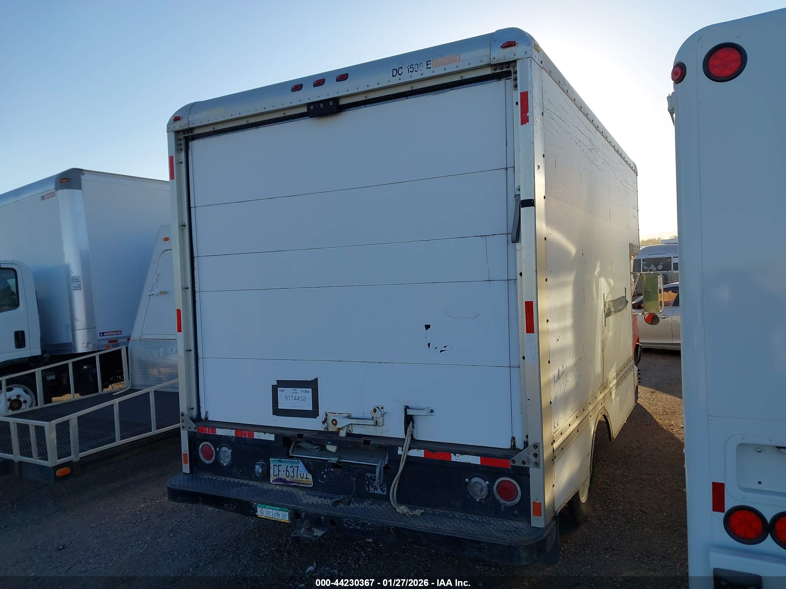 FORD F-350 image 4