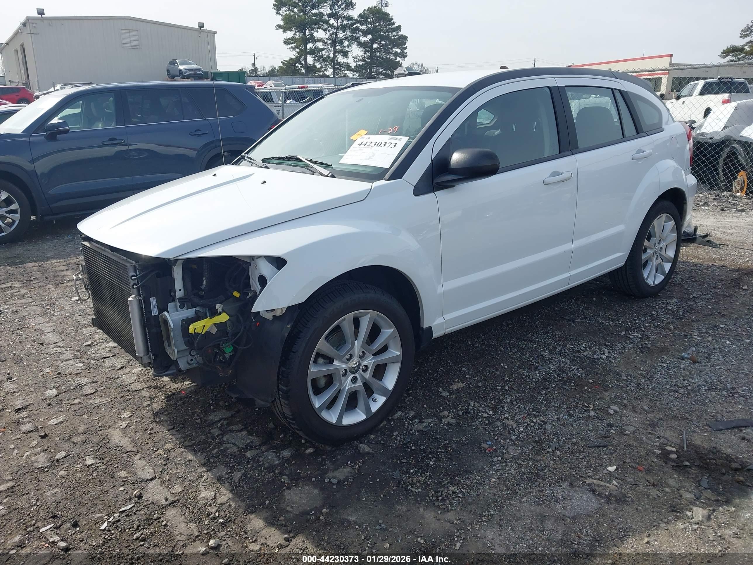 DODGE CALIBER image 2