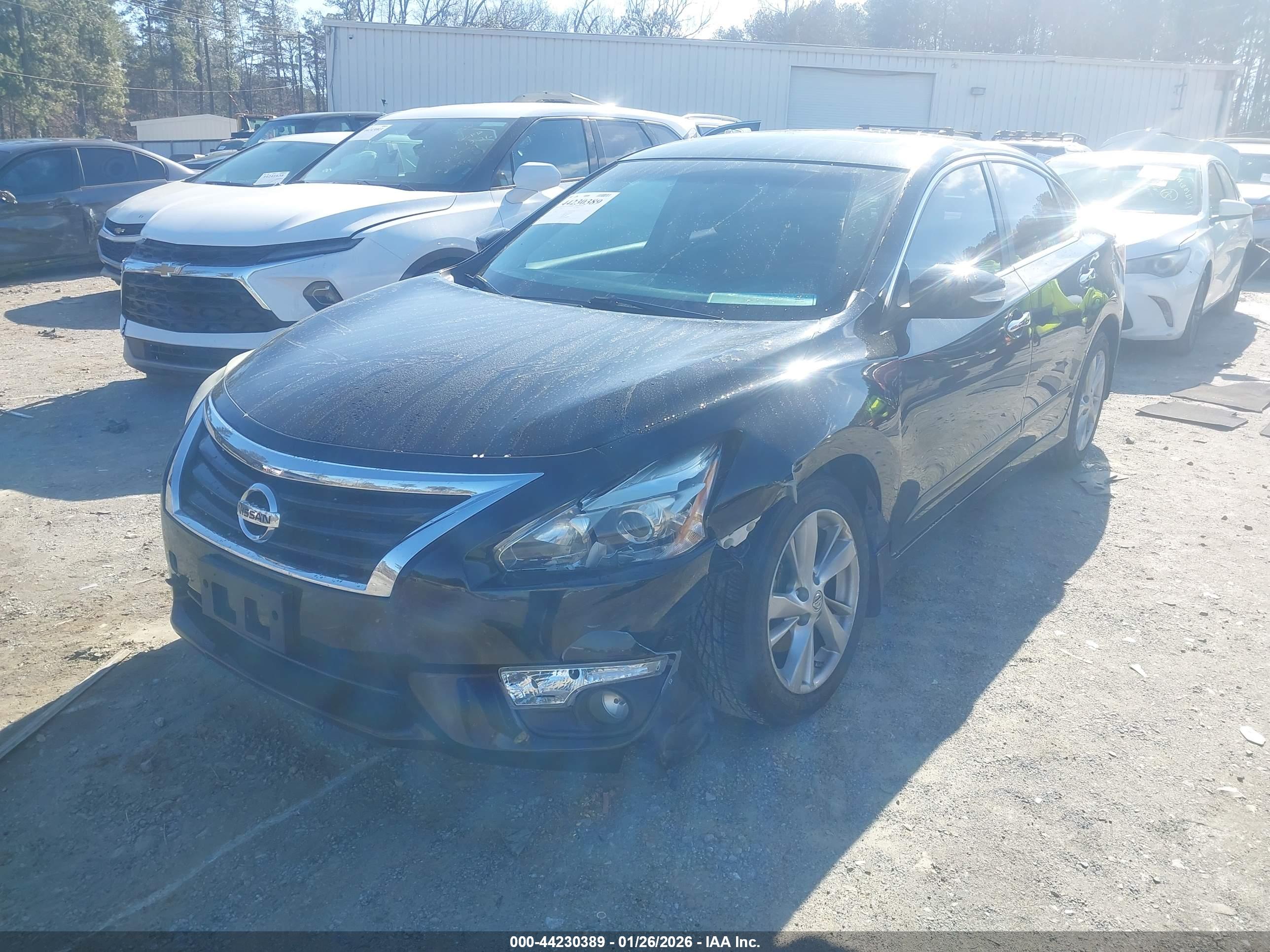 NISSAN ALTIMA image 2