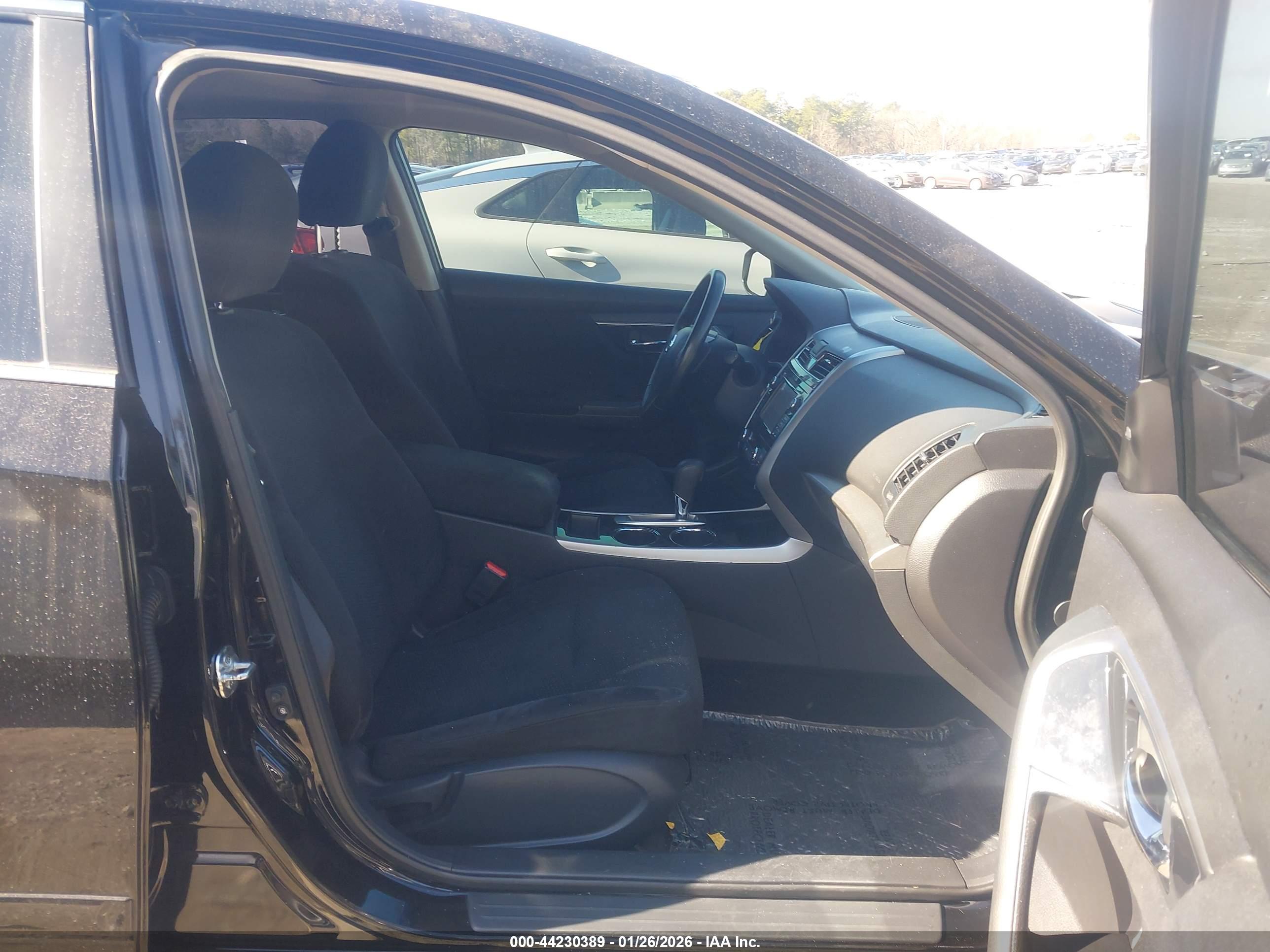 NISSAN ALTIMA image 5