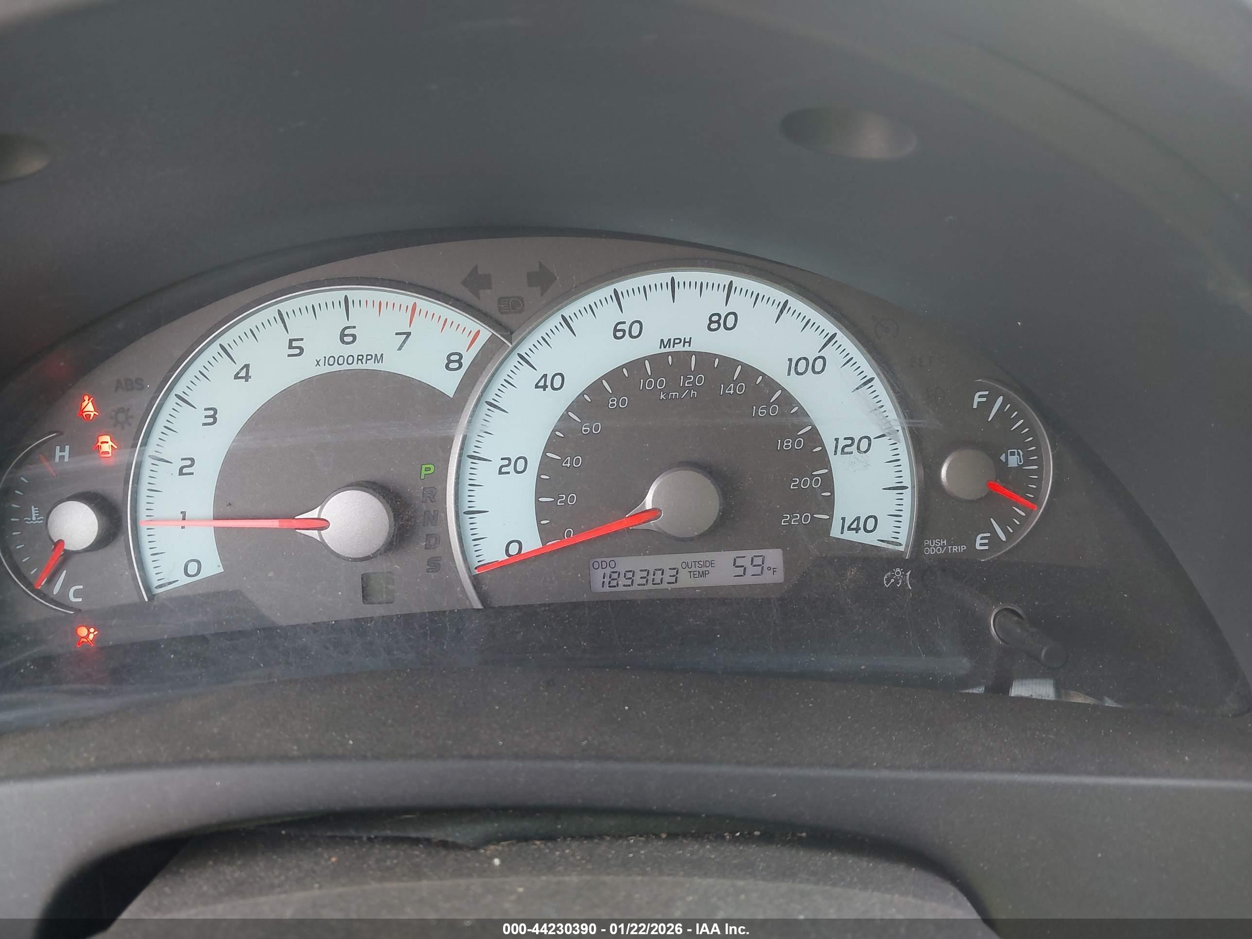 TOYOTA CAMRY image 7