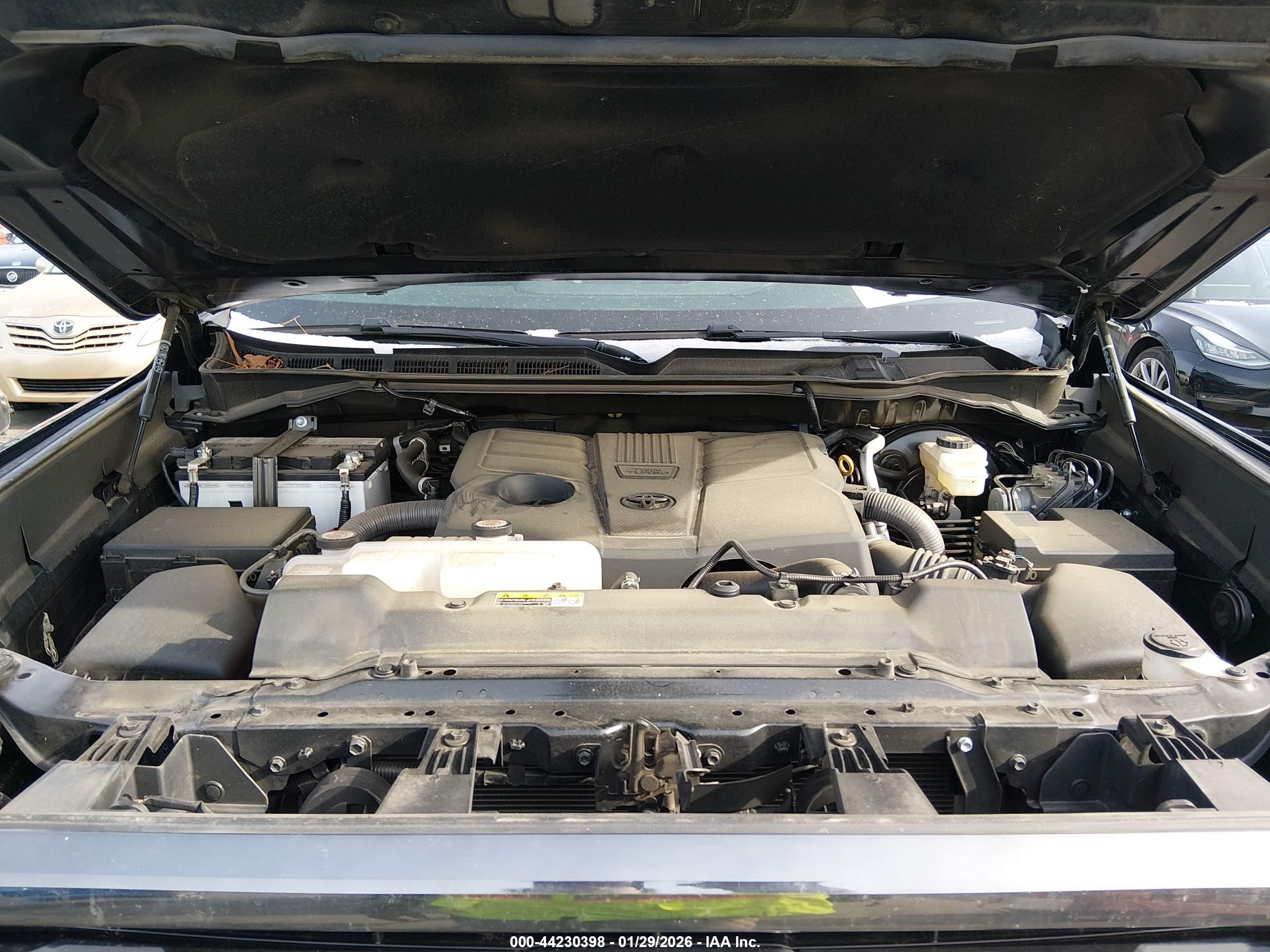 TOYOTA TUNDRA image 10