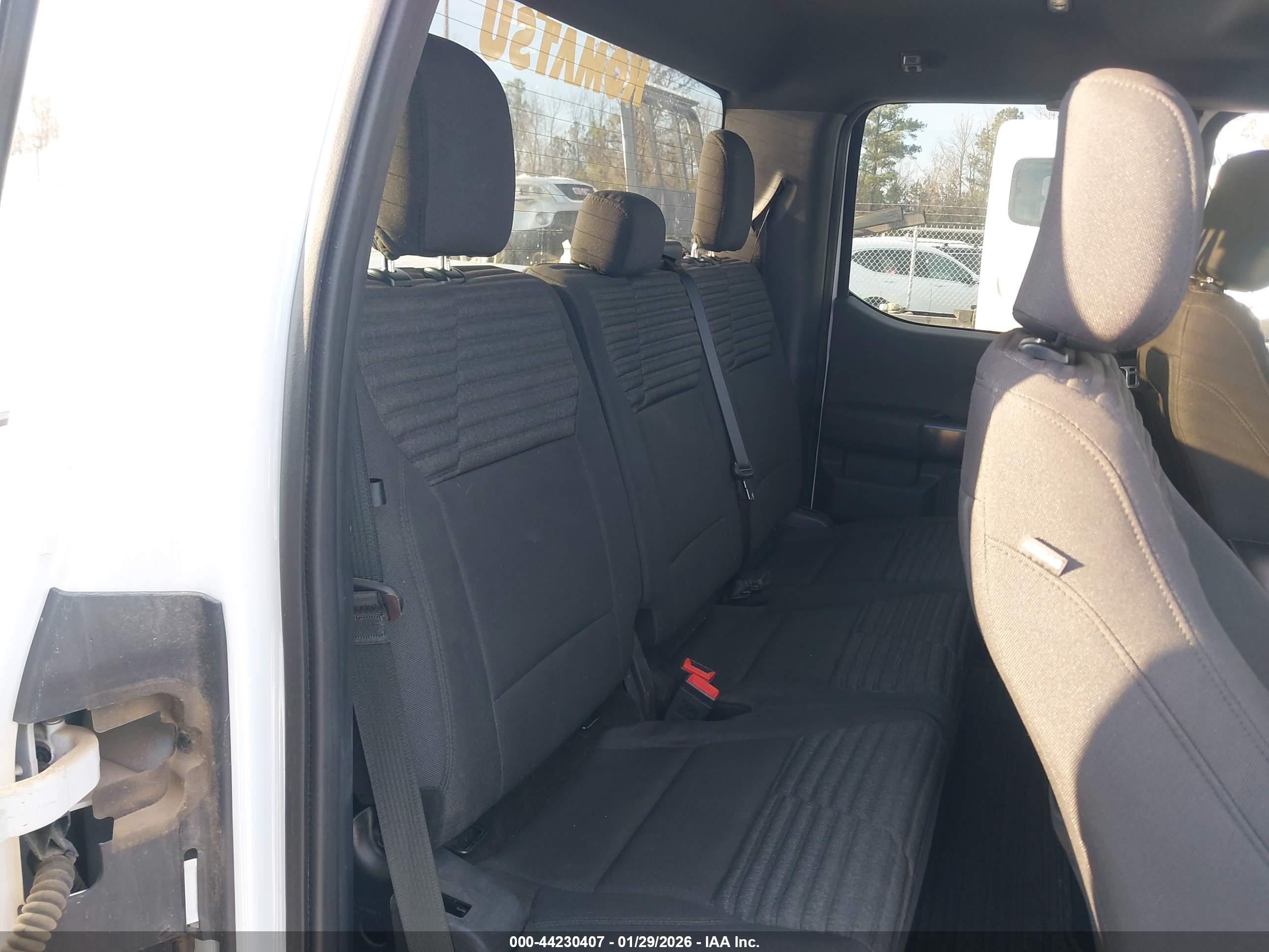 FORD F-150 image 8