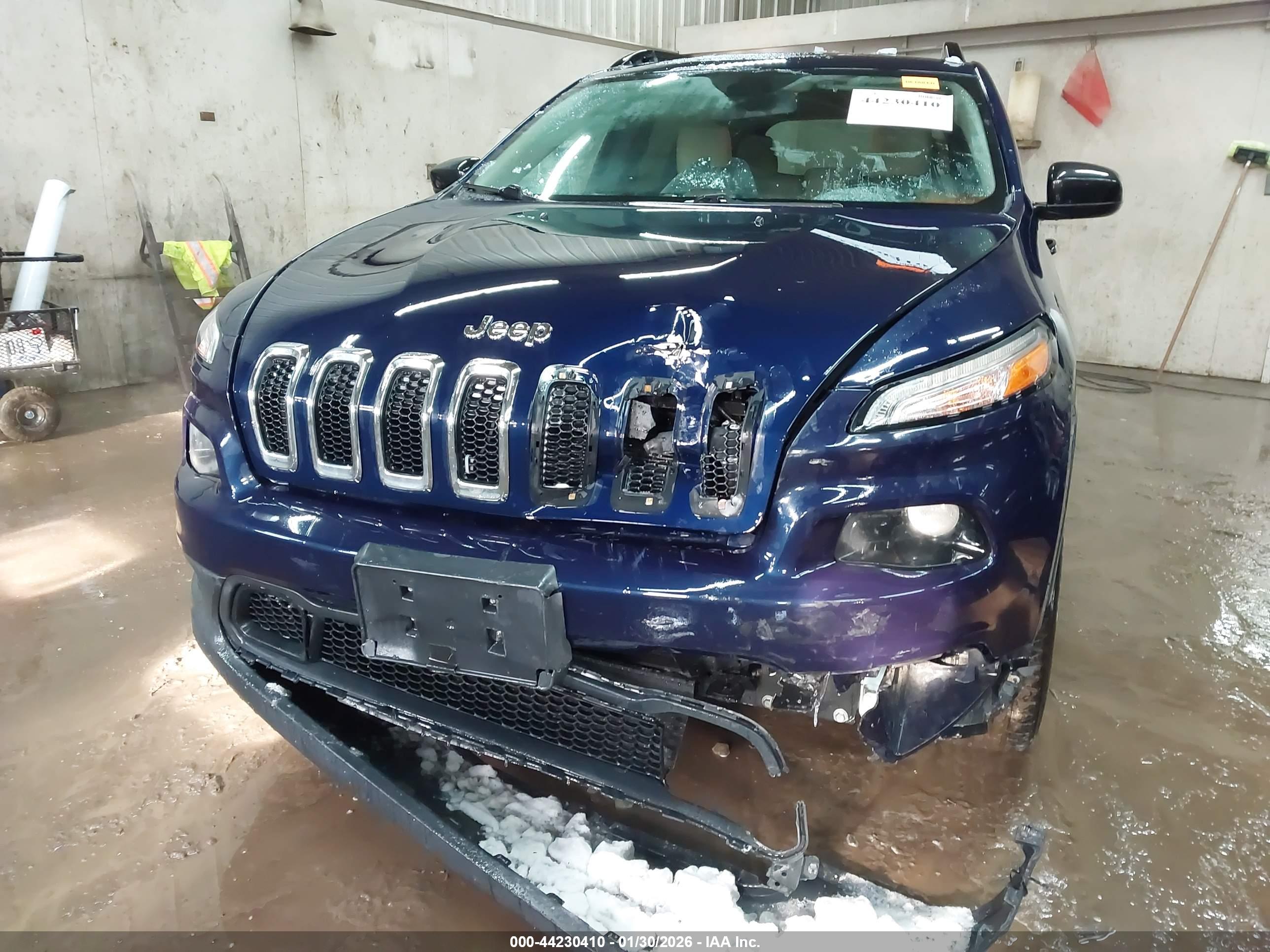 JEEP CHEROKEE image 6