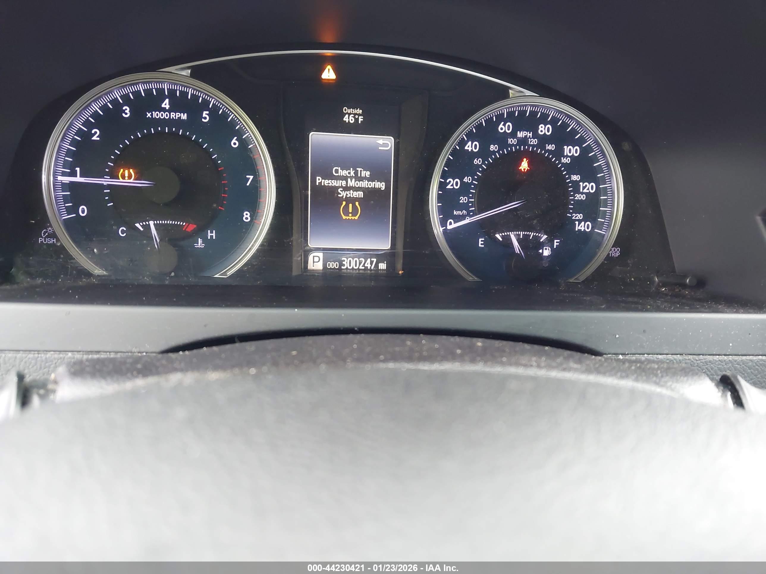 TOYOTA CAMRY image 7