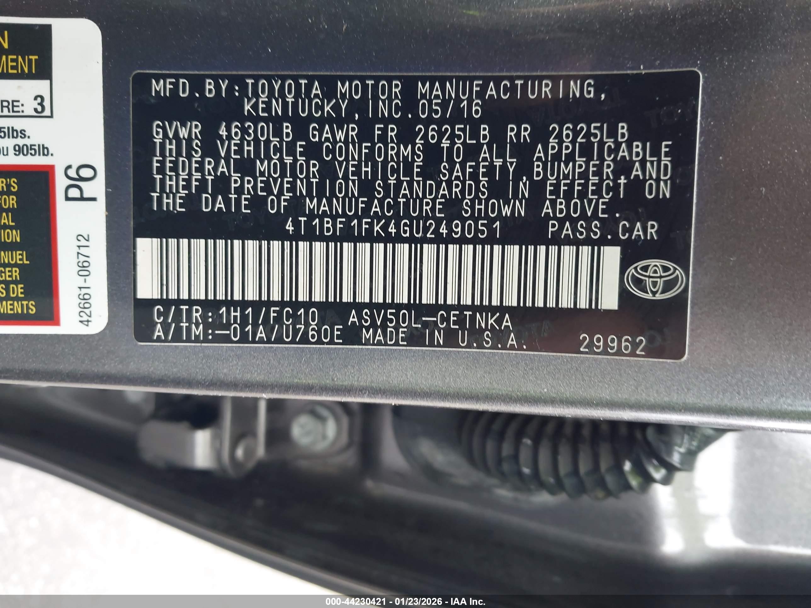 TOYOTA CAMRY image 9