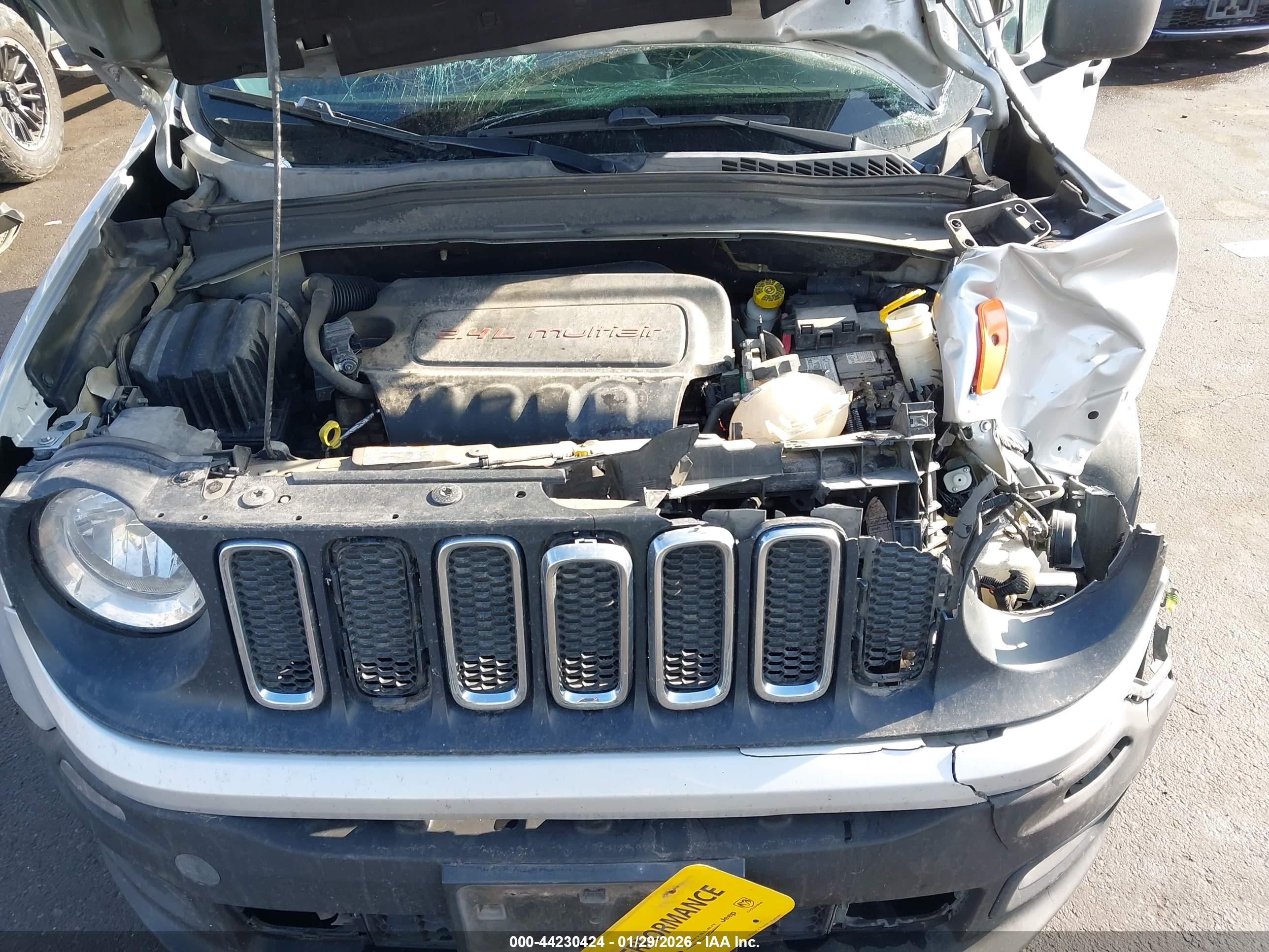 JEEP RENEGADE image 10