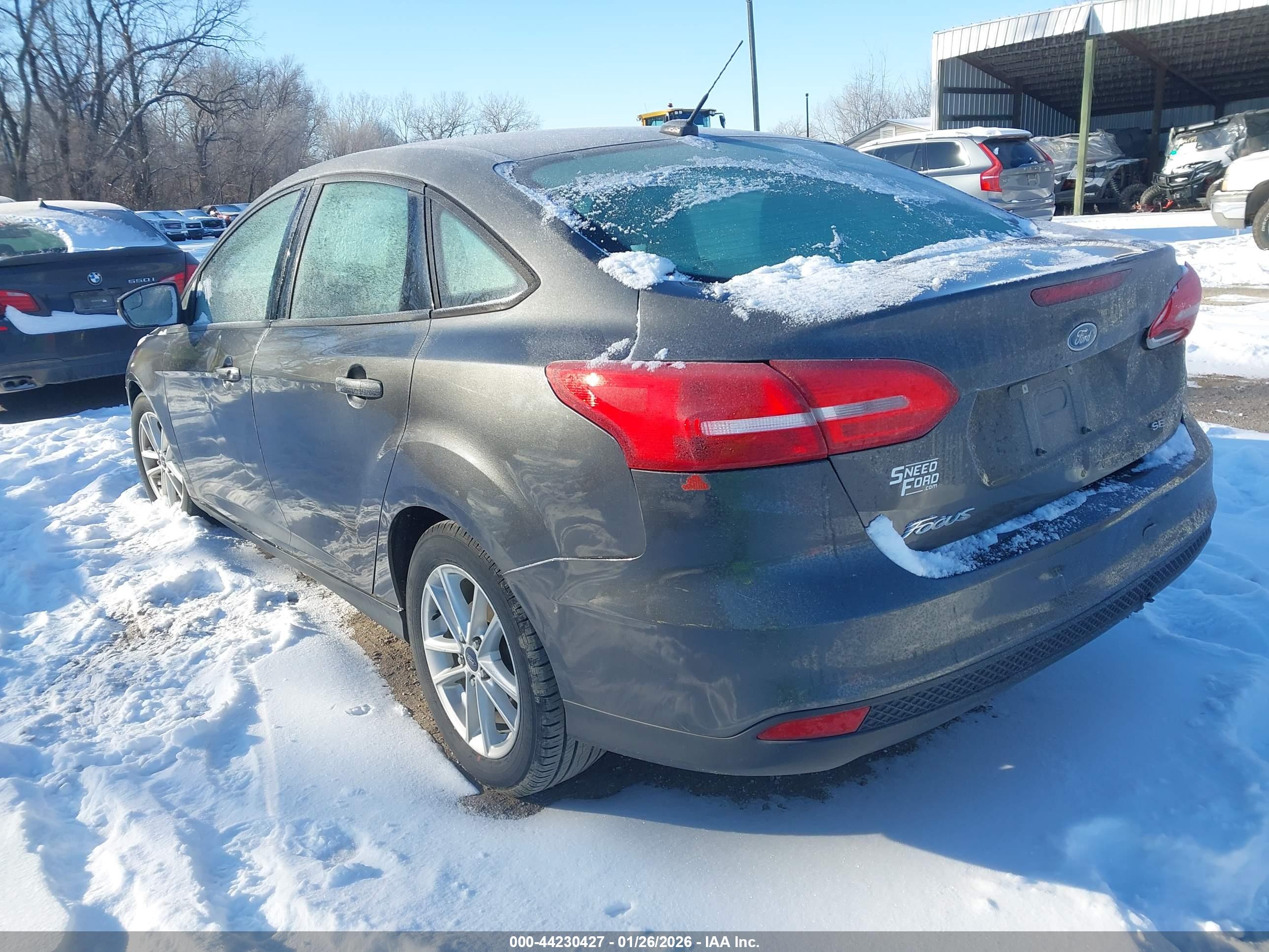 FORD FOCUS image 3