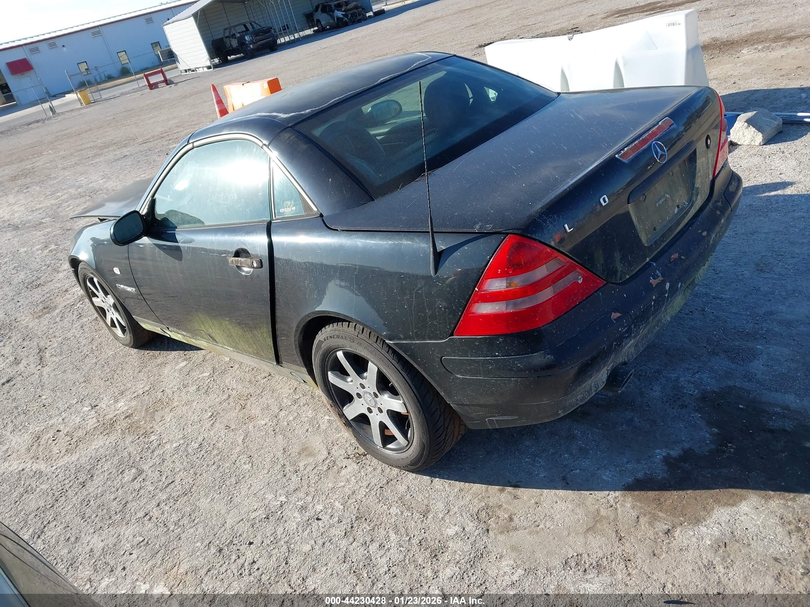 MERCEDES-BENZ SLK image 3