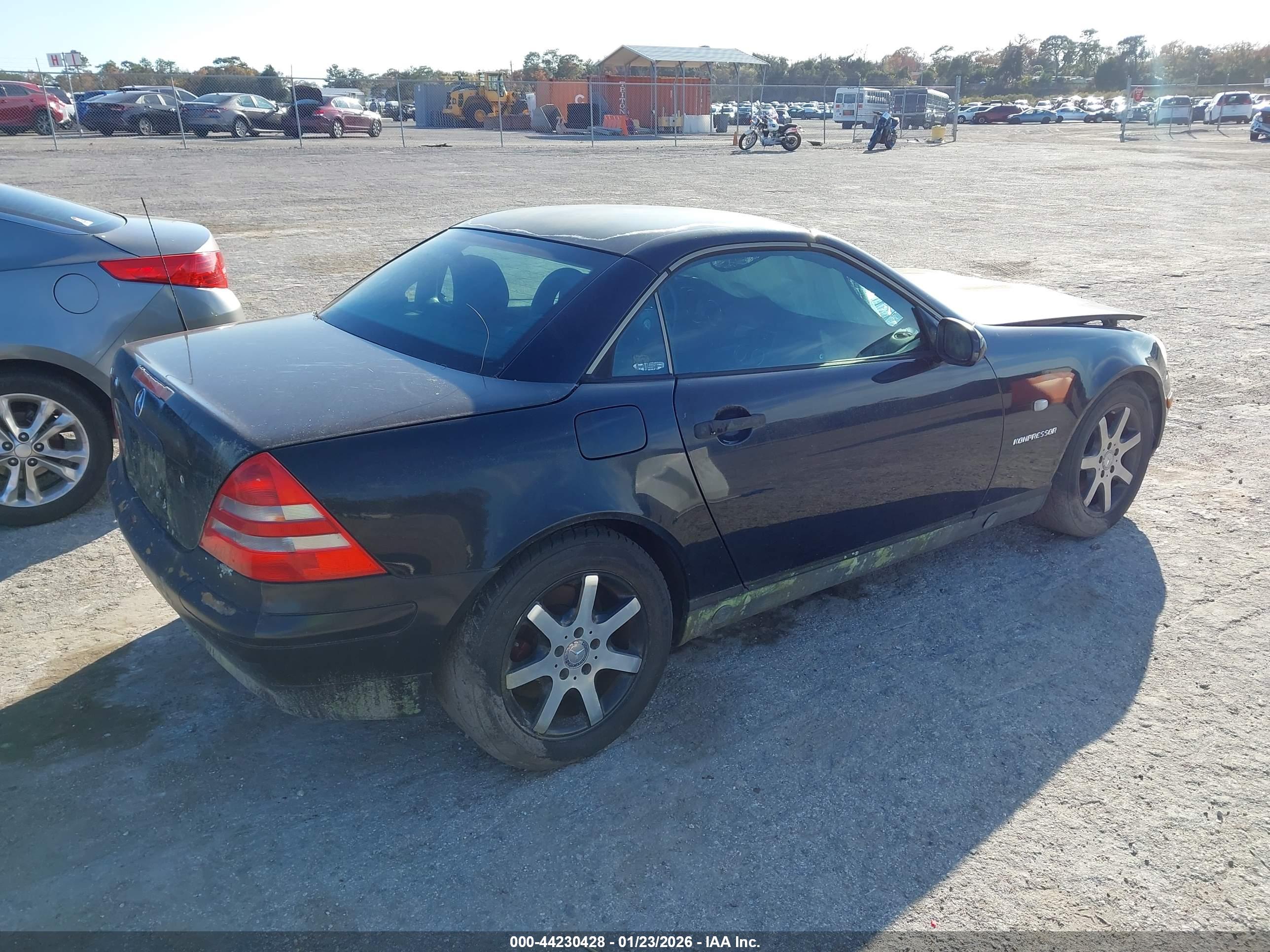 MERCEDES-BENZ SLK image 4