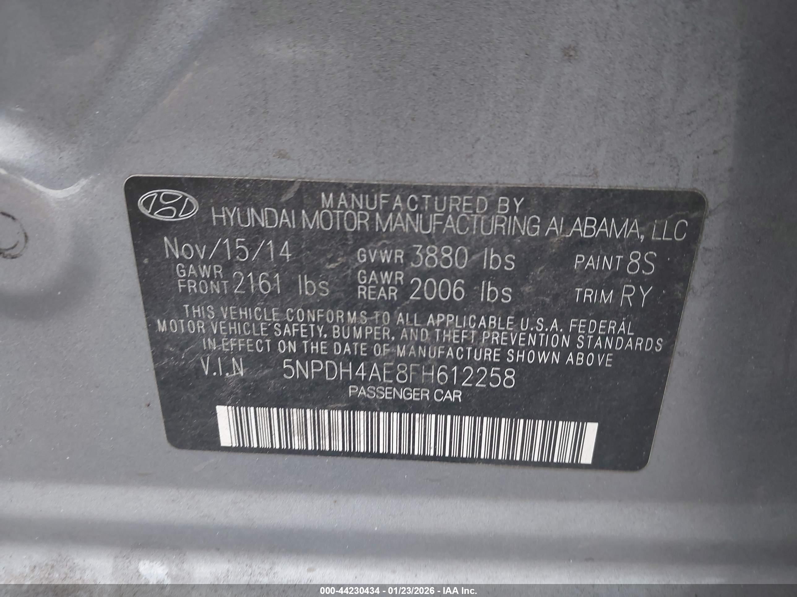 HYUNDAI ELANTRA image 9