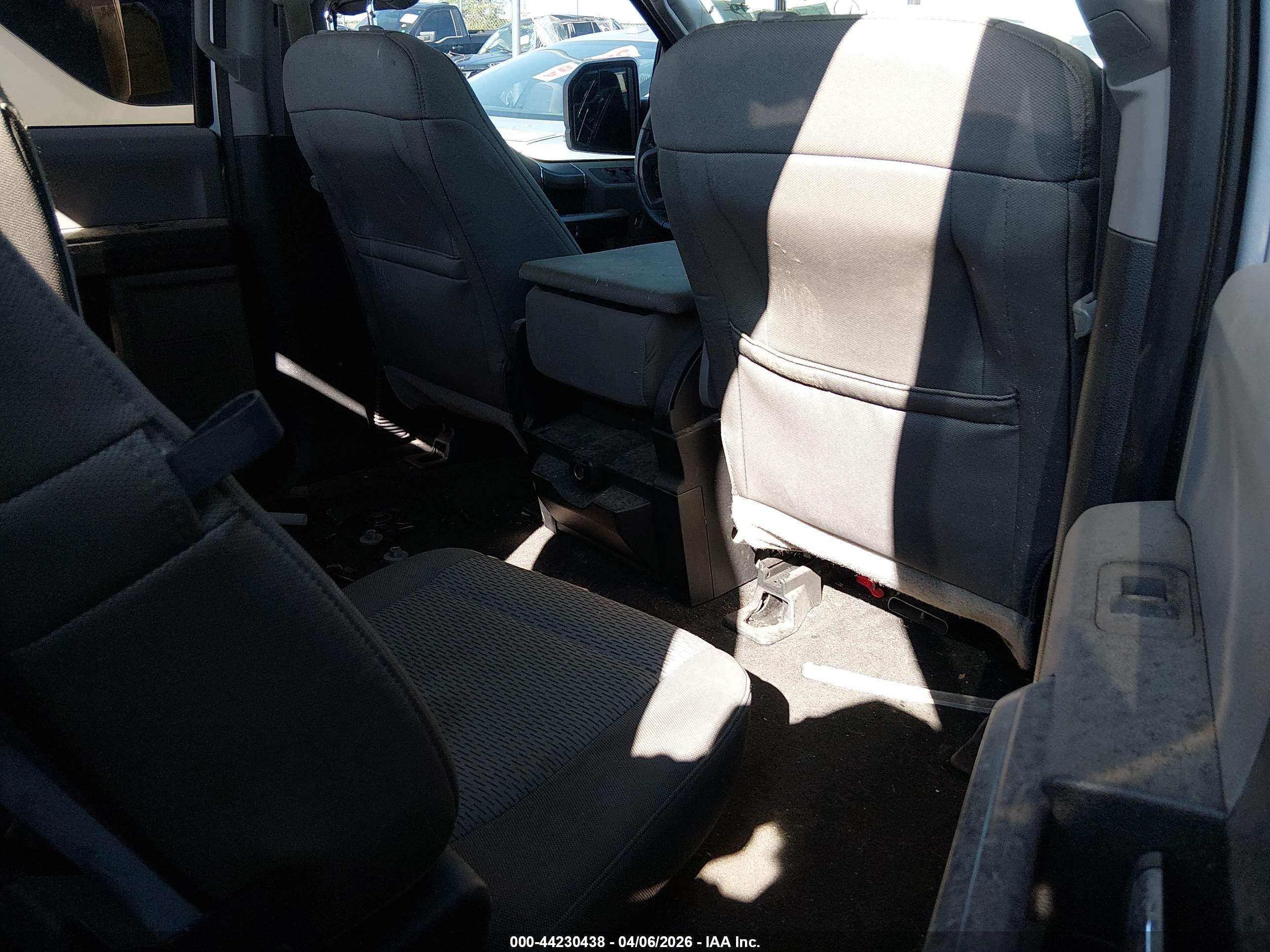 FORD F-150 image 8