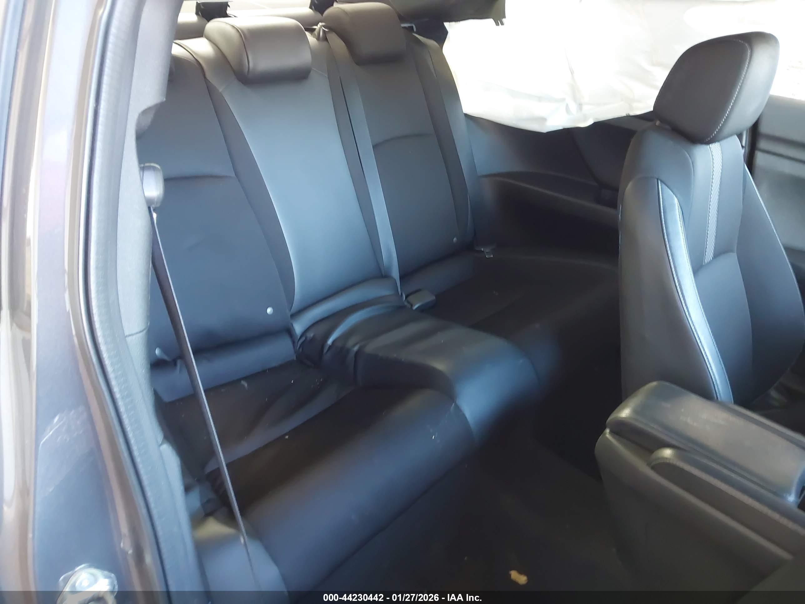 HONDA CIVIC image 8