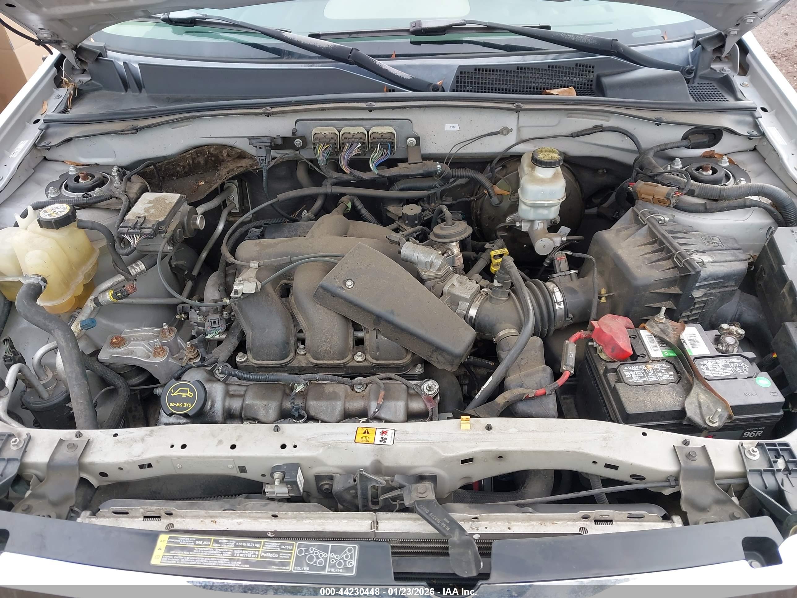 FORD ESCAPE image 10