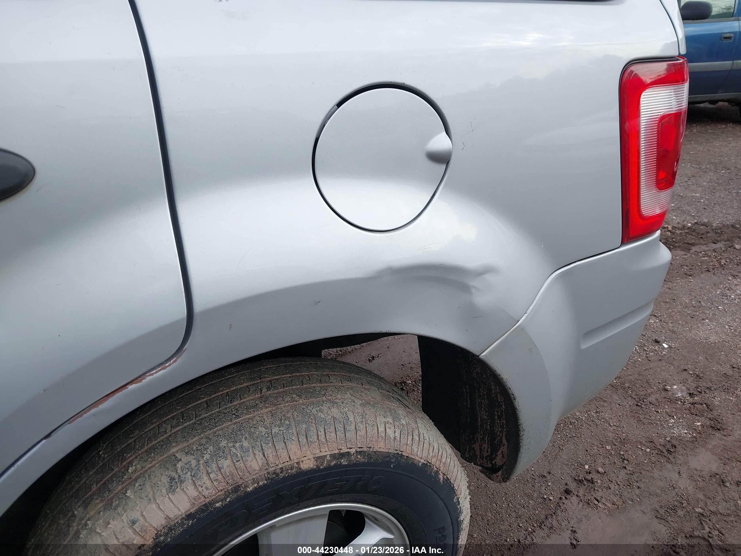 FORD ESCAPE image 6