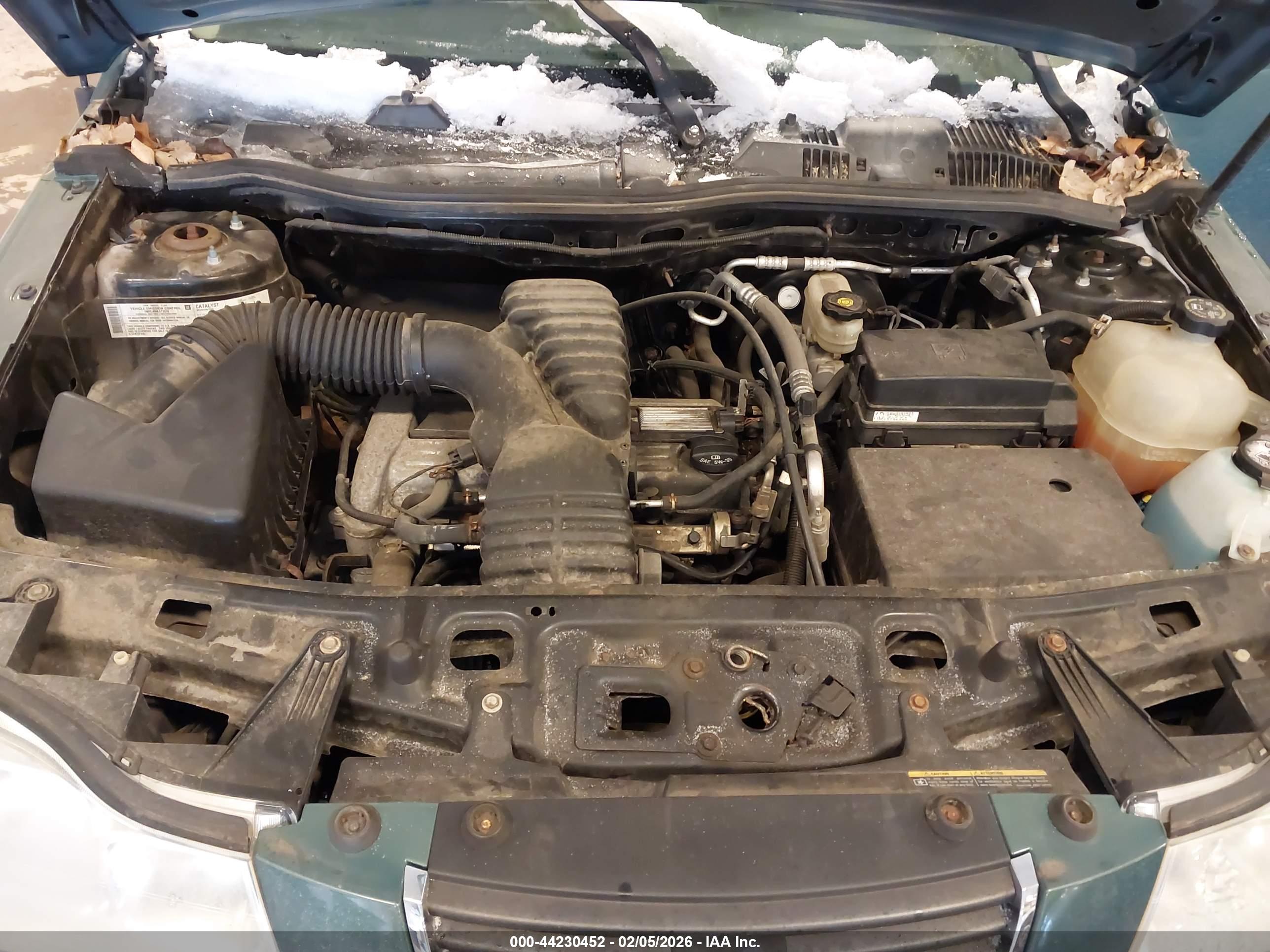 SATURN VUE image 10