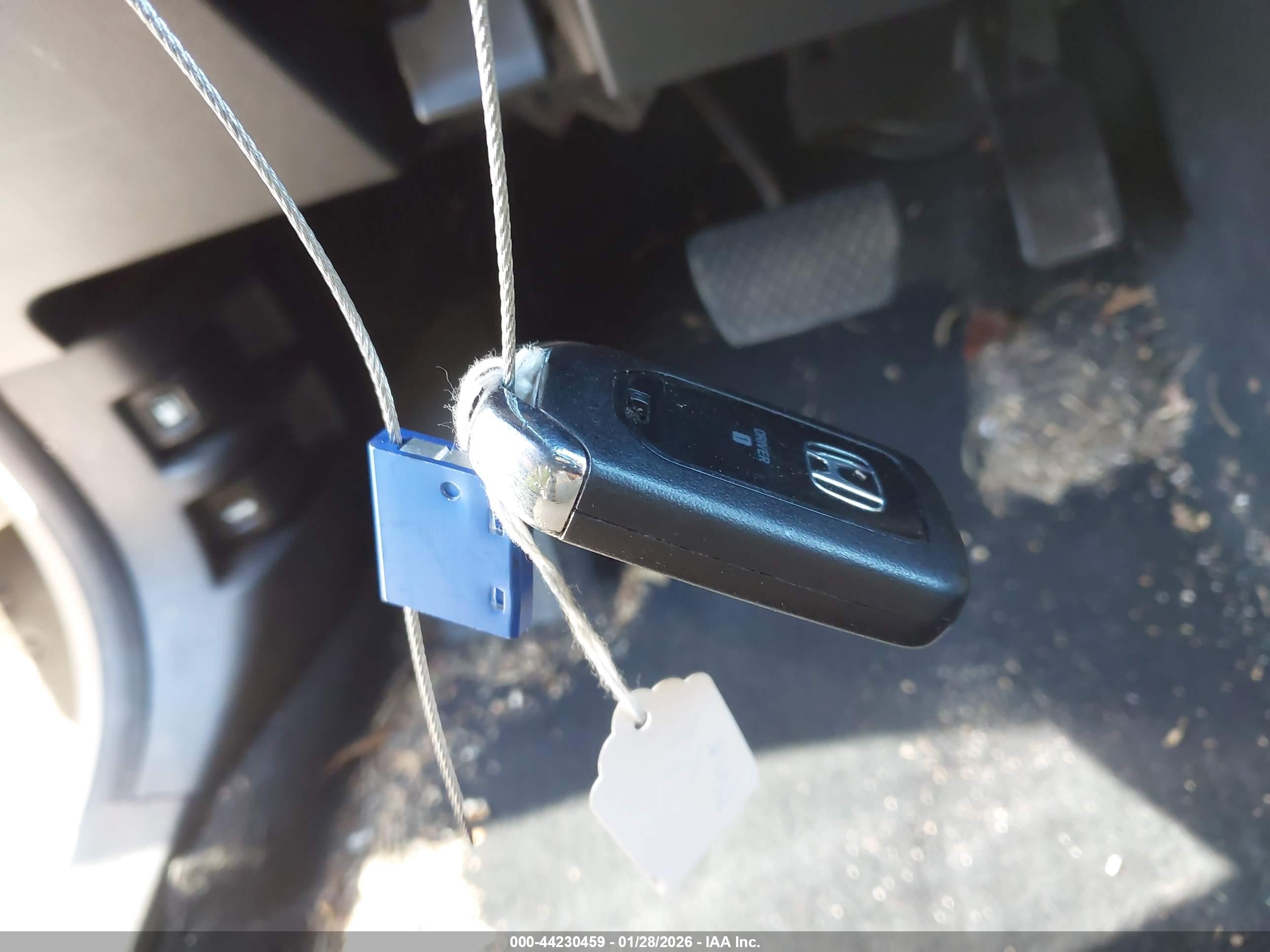 HONDA CR-V image 11